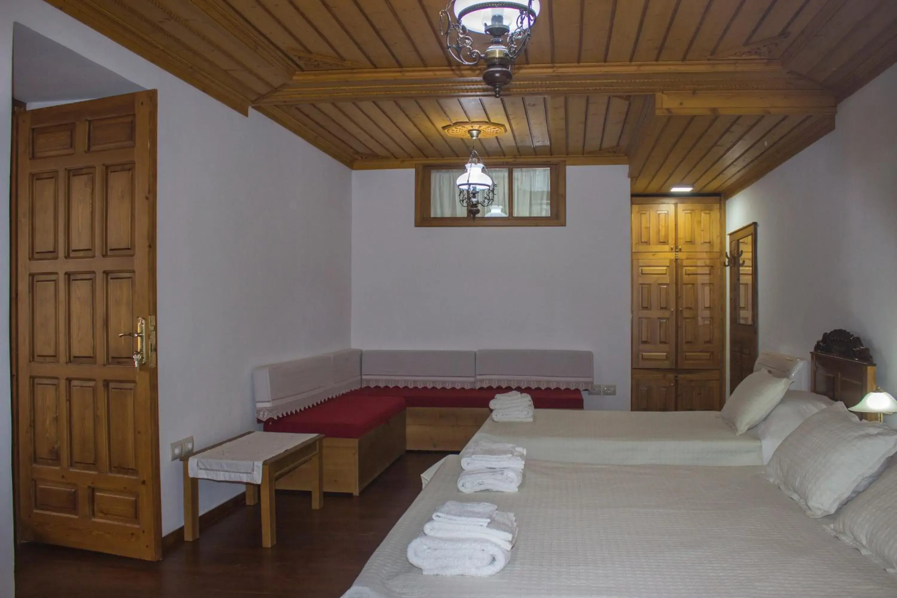 Family Suite in Old Bazaar 1790 Family Suite in Old Bazaar 1790