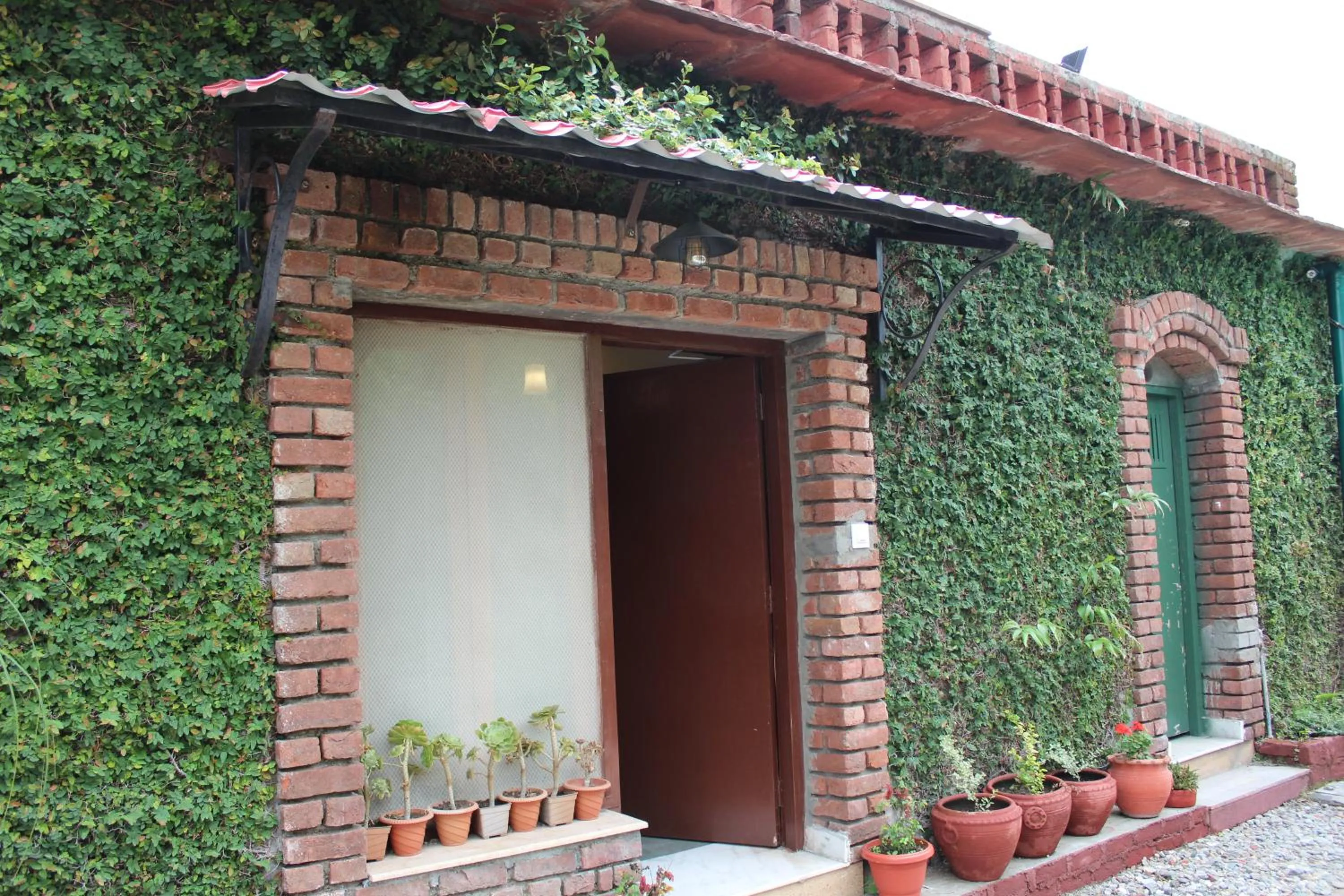 Property building in Jharipani Castle