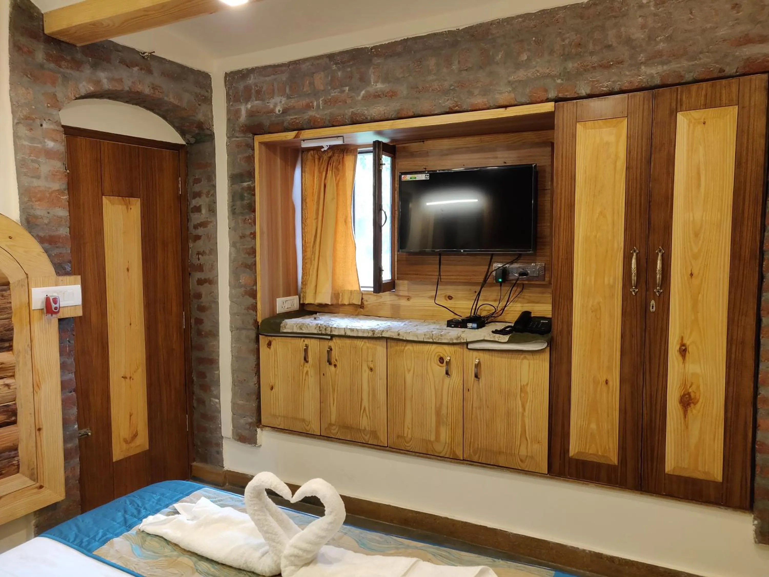 Decorative detail in Jharipani Castle