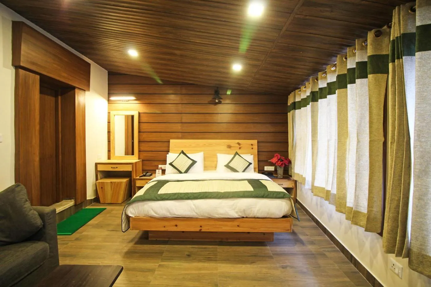 Photo of the whole room, Bed in Jharipani Castle