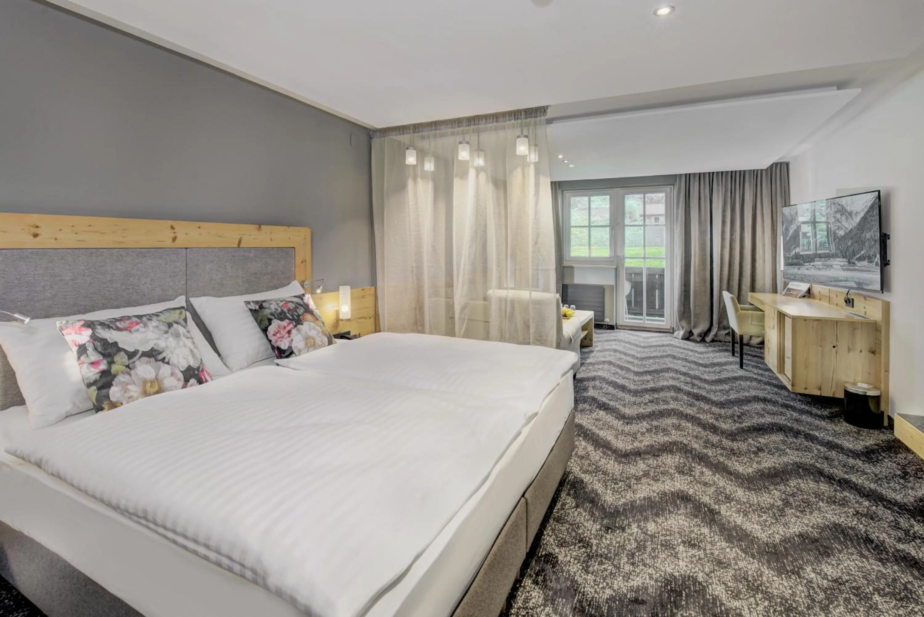 Photo of the whole room, Bed in Hotel Gut Brandlhof