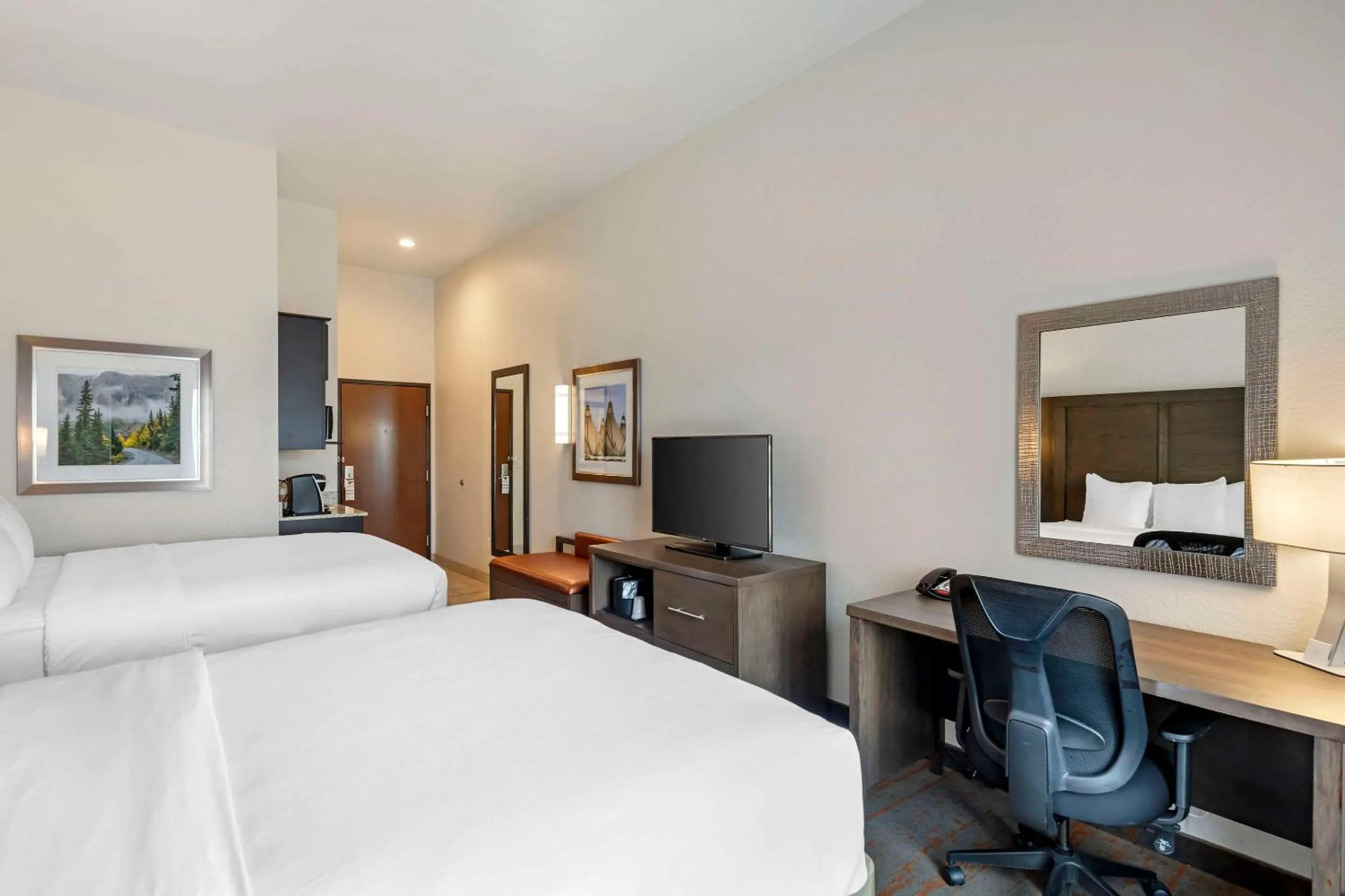 Bedroom, Bed in Comfort Inn & Suites Brighton Denver NE Medical Center