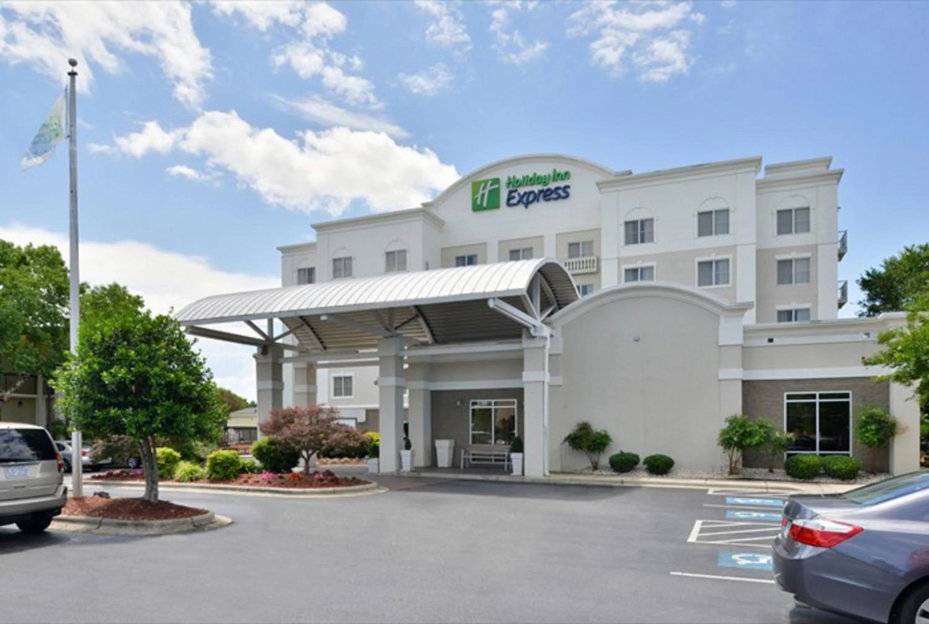 Property building in Holiday Inn Express Hotel & Suites Mooresville - Lake Norman by IHG