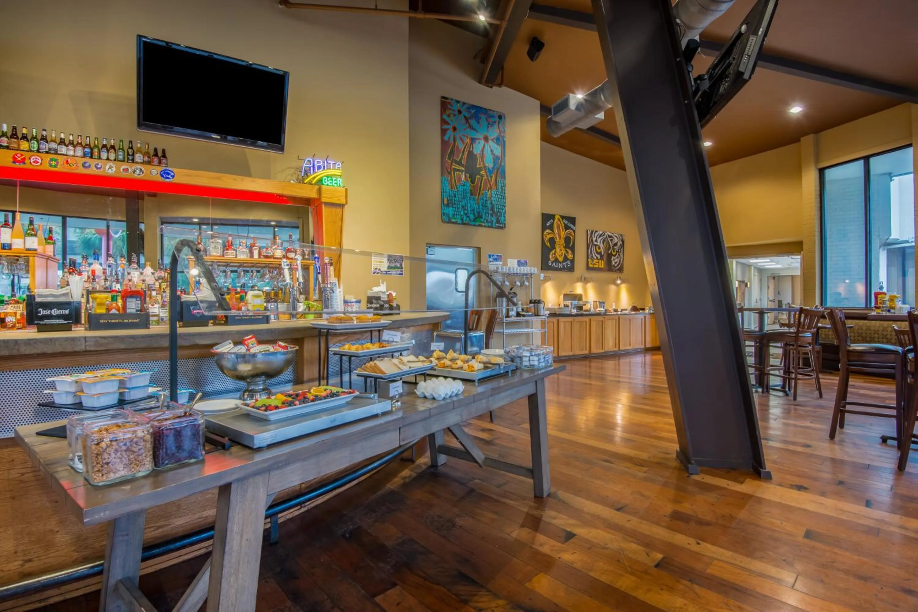 Breakfast in Holiday Inn New Orleans West Bank Tower by IHG