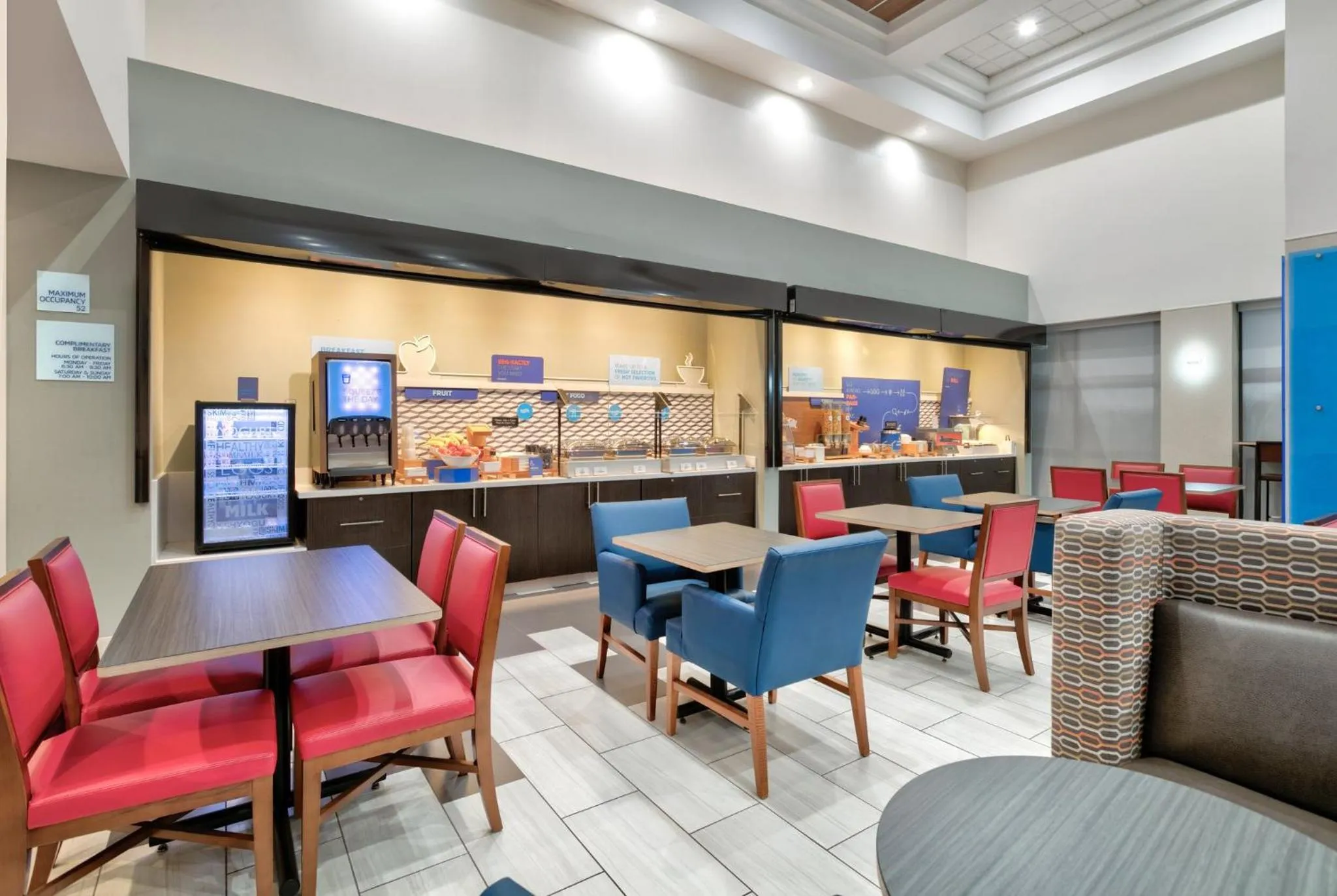 Breakfast in Holiday Inn Express Hotel & Suites Dallas Fort Worth Airport South by IHG