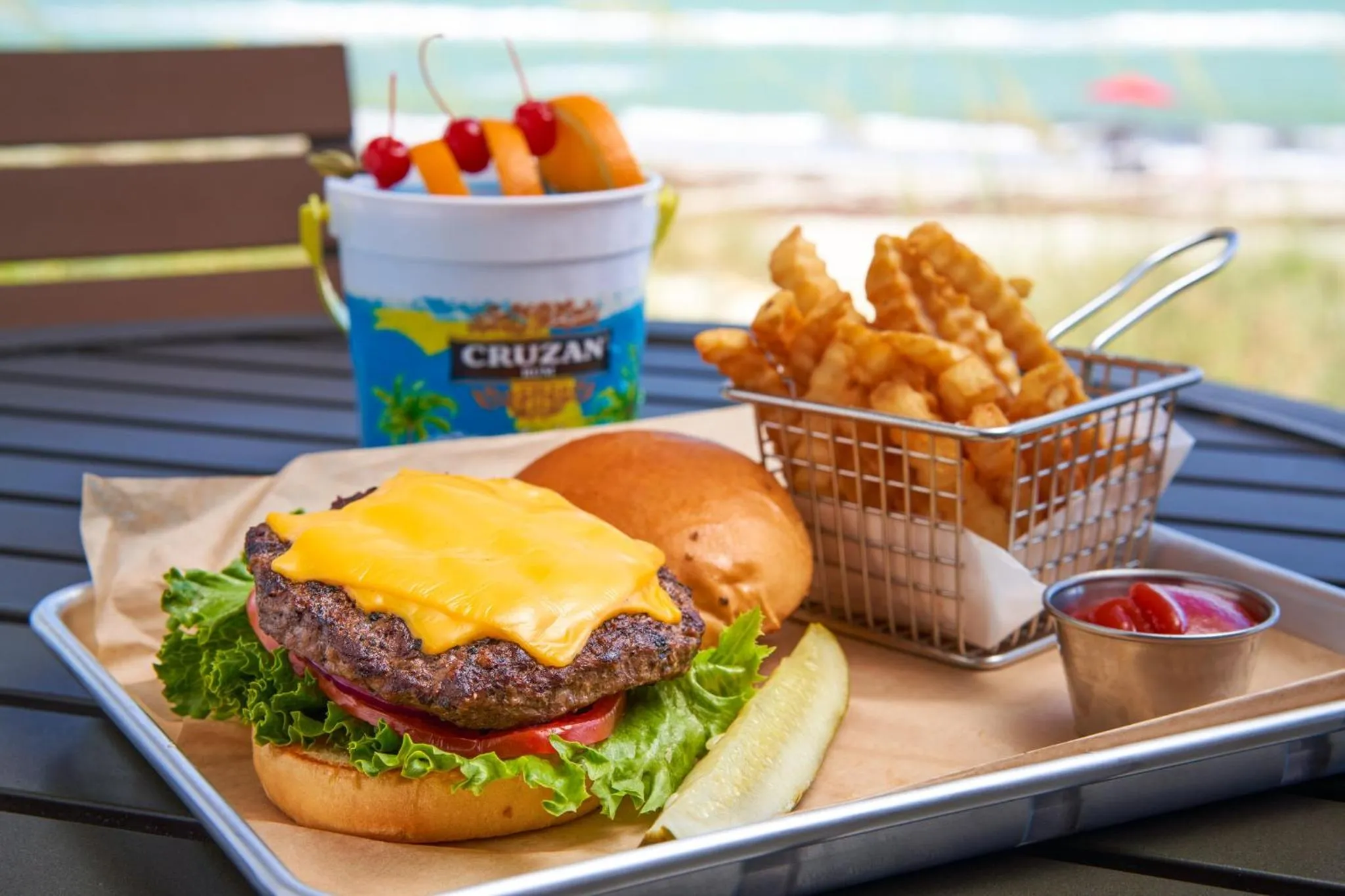 Restaurant/places to eat in Crowne Plaza Melbourne-Oceanfront by IHG