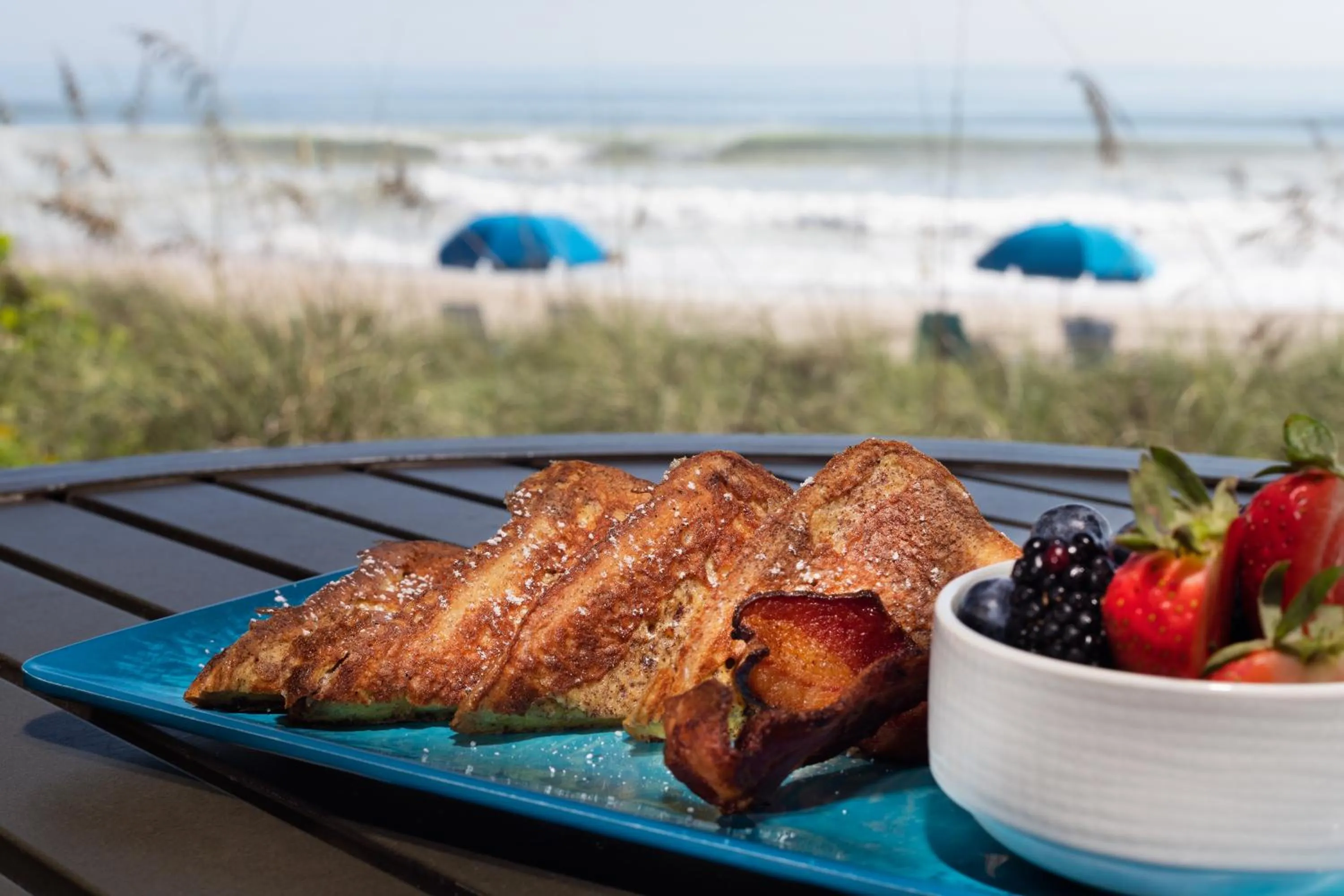 Day in Crowne Plaza Melbourne-Oceanfront by IHG