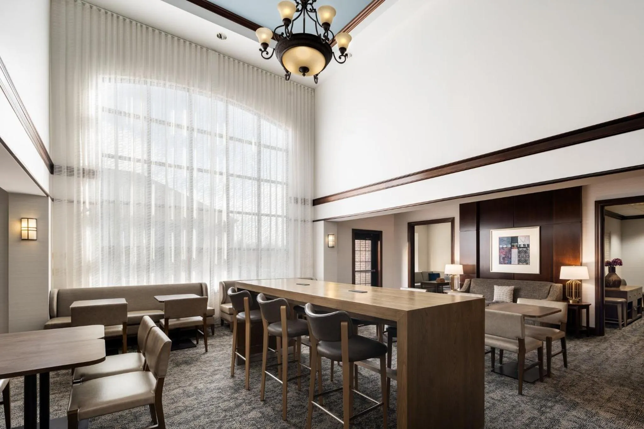 Property building in Staybridge Suites Akron-Stow-Cuyahoga Falls by IHG