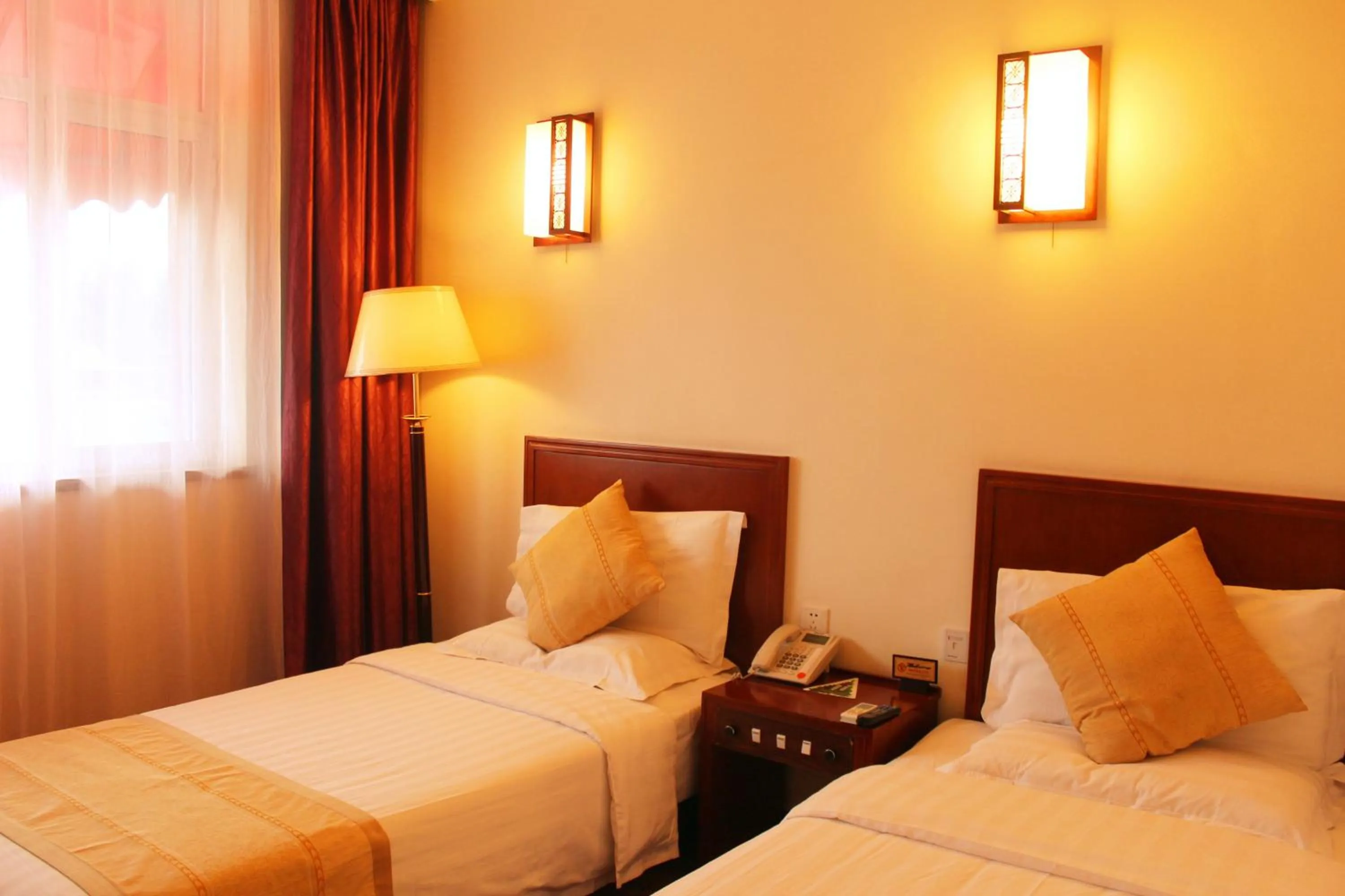 Bedroom, Bed in King Parkview Hotel