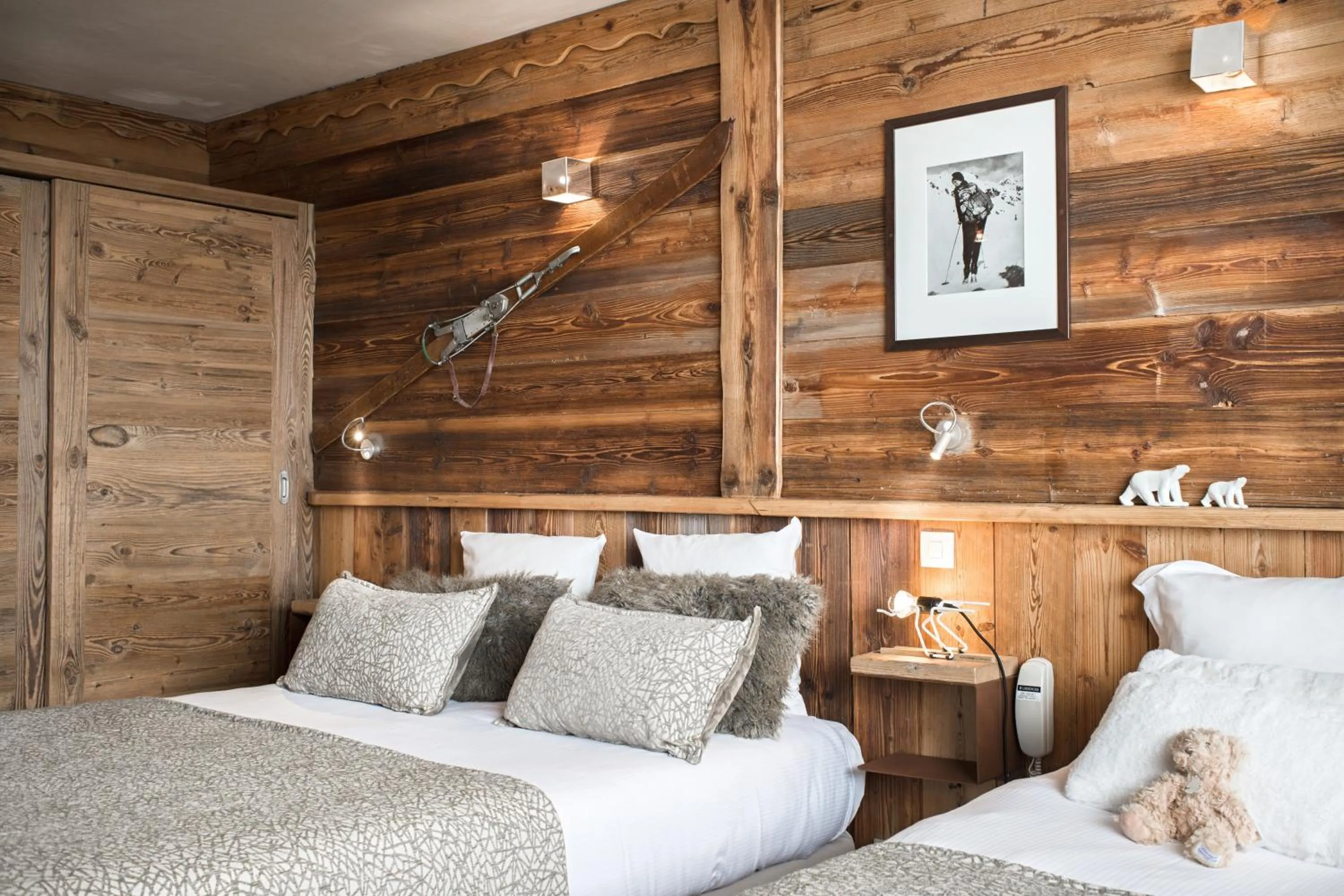 Bed in Hotel 3 Vallées Val Thorens