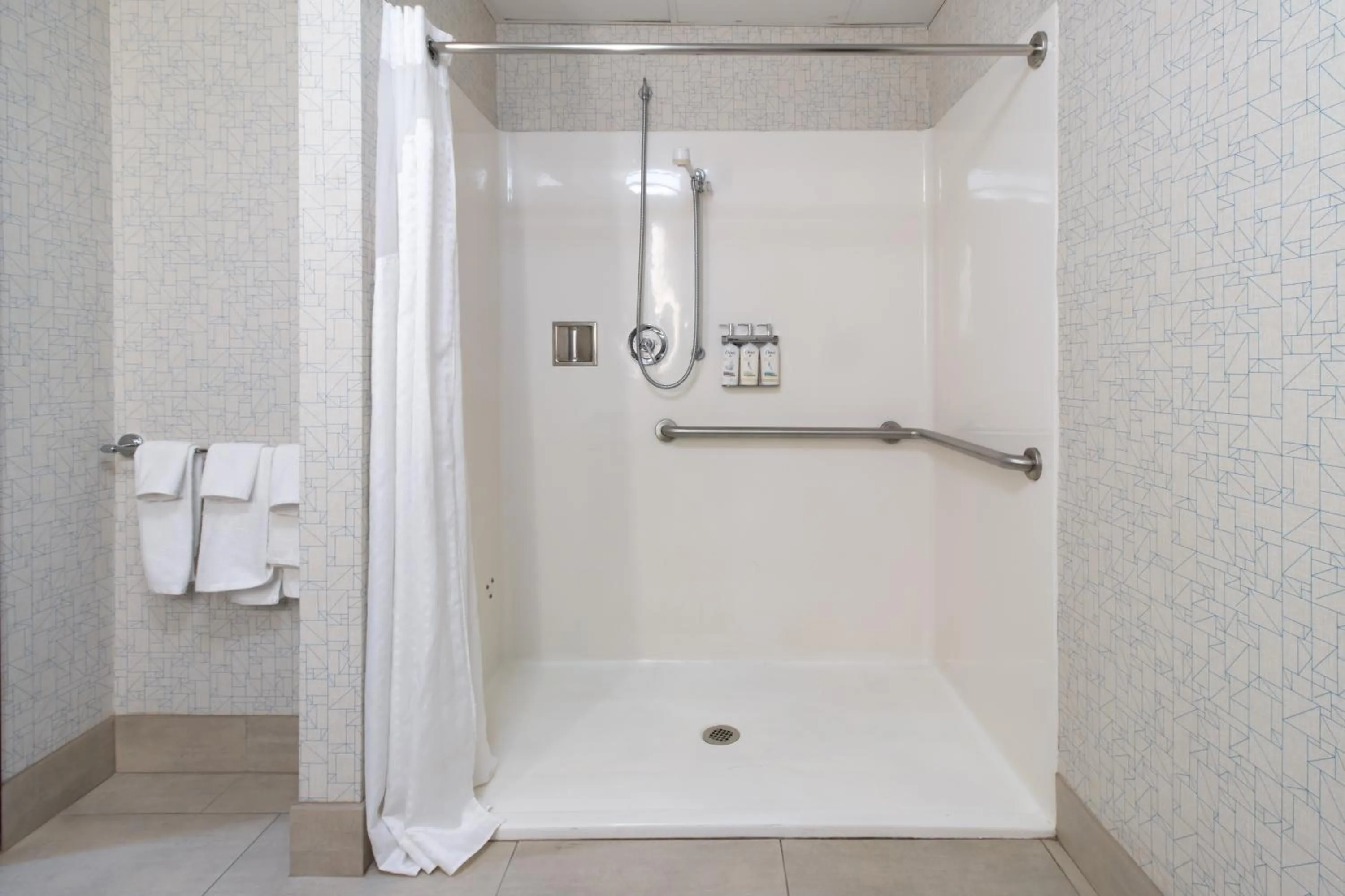 Shower in Holiday Inn Express Hotel & Suites Swansea by IHG