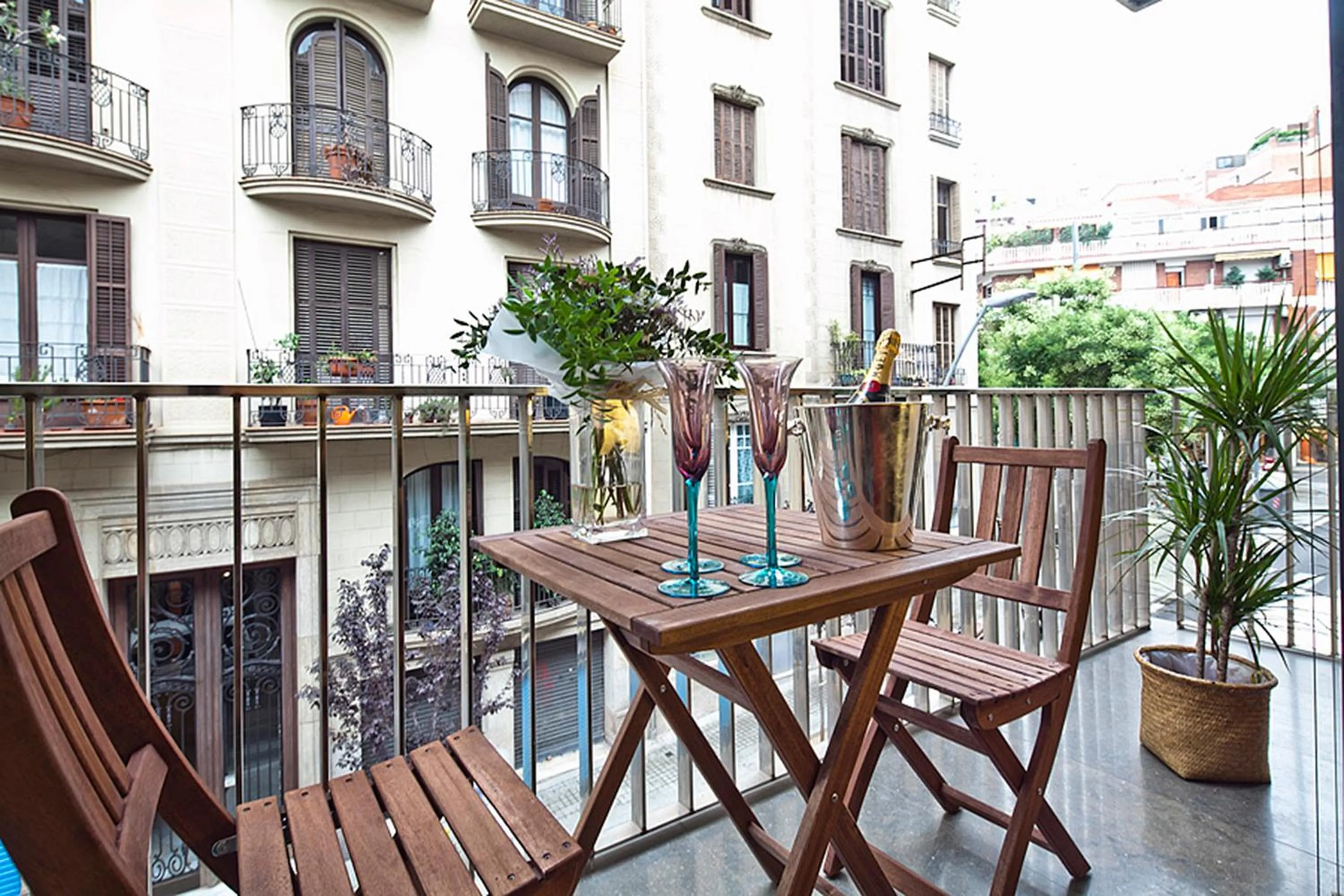 Balcony/Terrace in Apartment Barcelona Rentals - Sarria Apartments Near Center