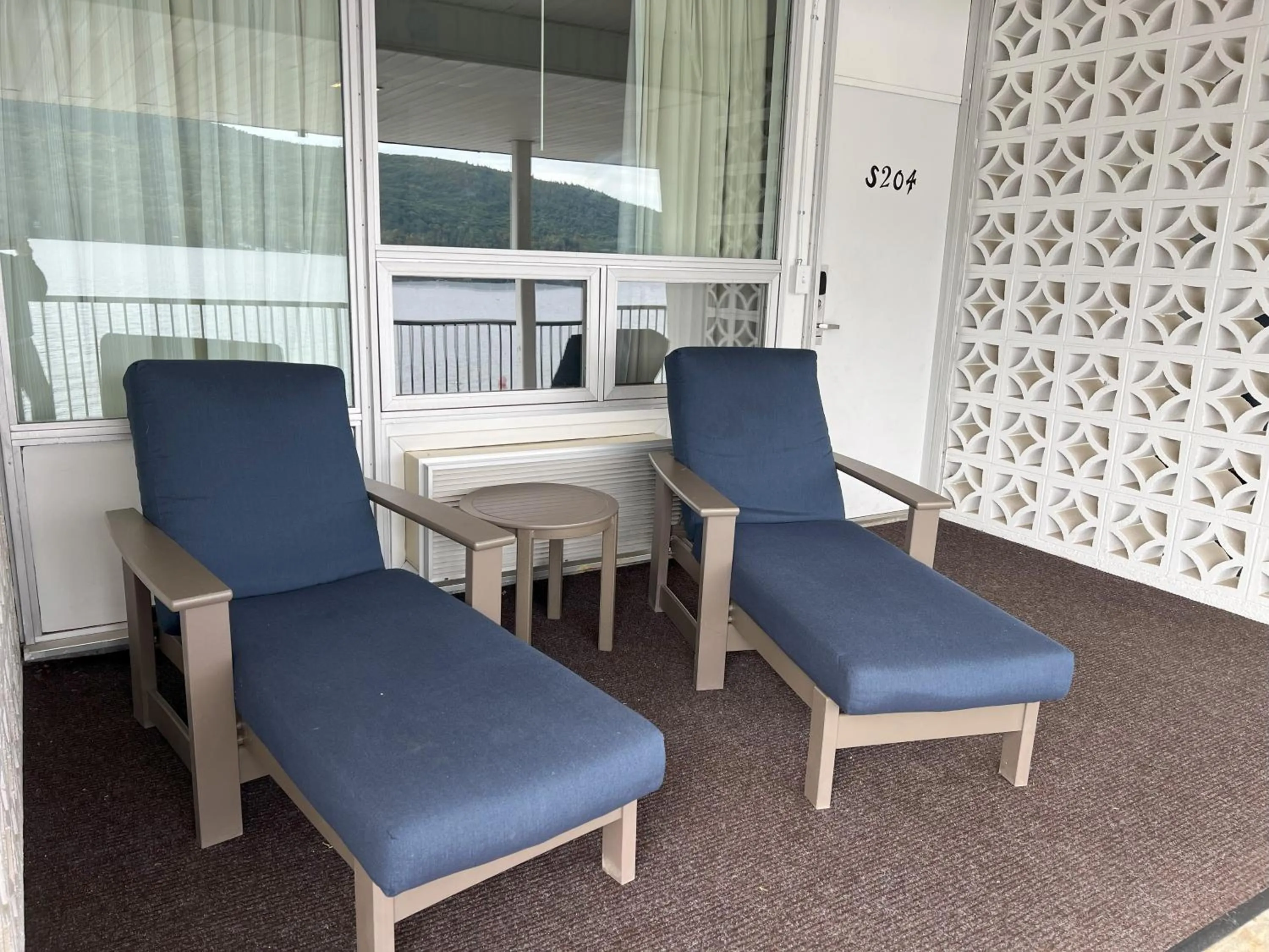 Patio in Georgian Lakeside Resort