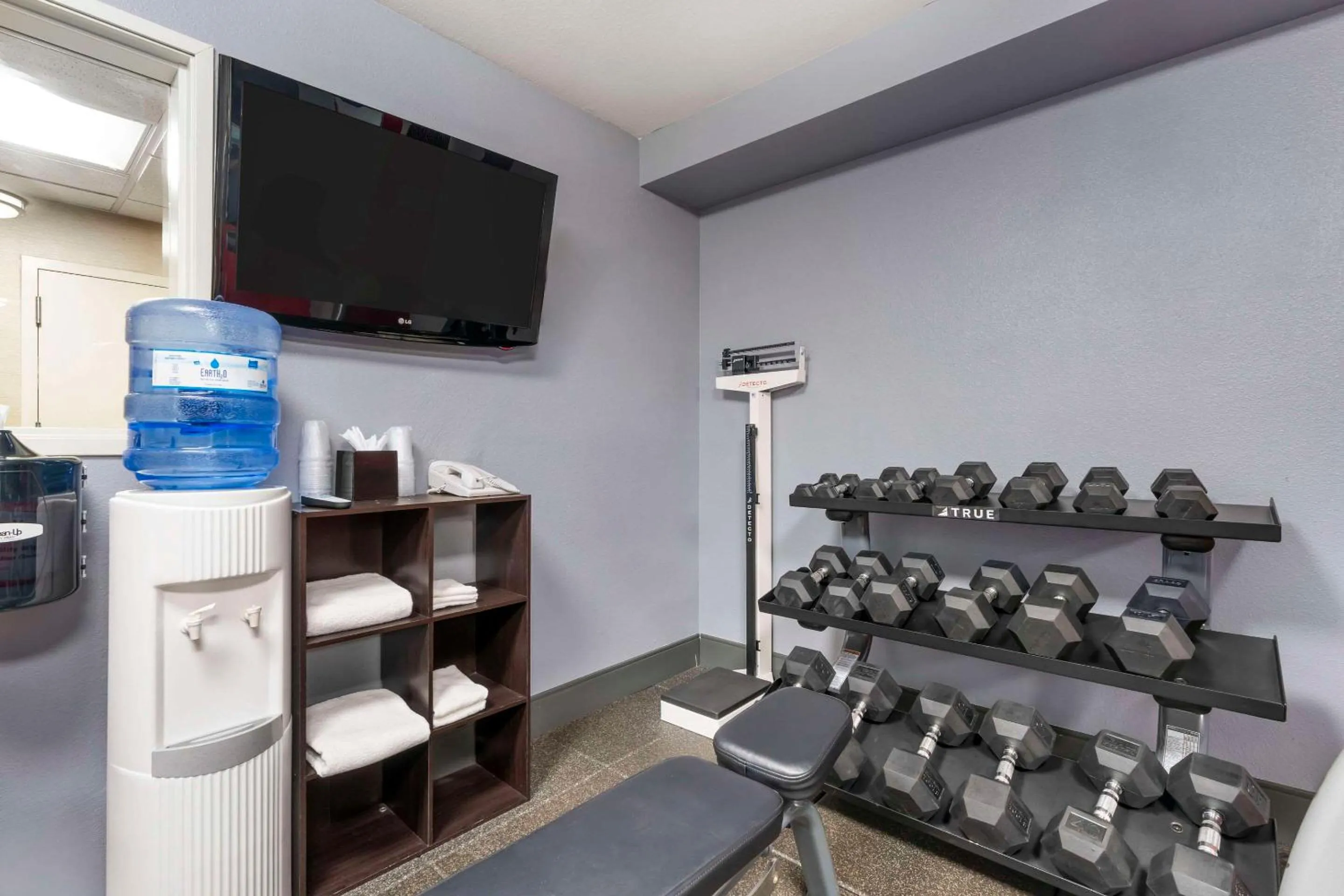 Fitness centre/facilities in Comfort Inn Troutdale-Portland East