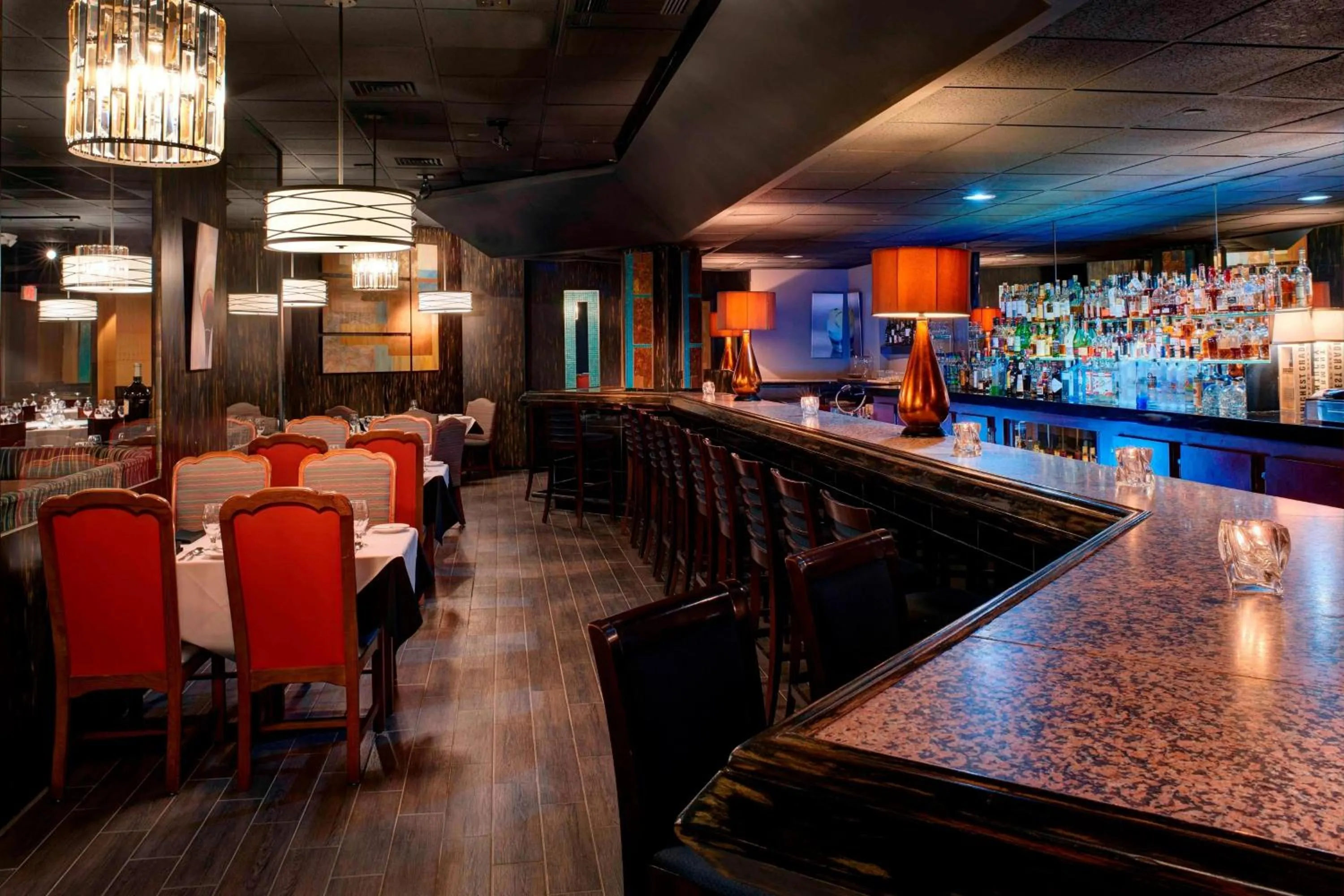 Restaurant/places to eat in Four Points by Sheraton Detroit Novi