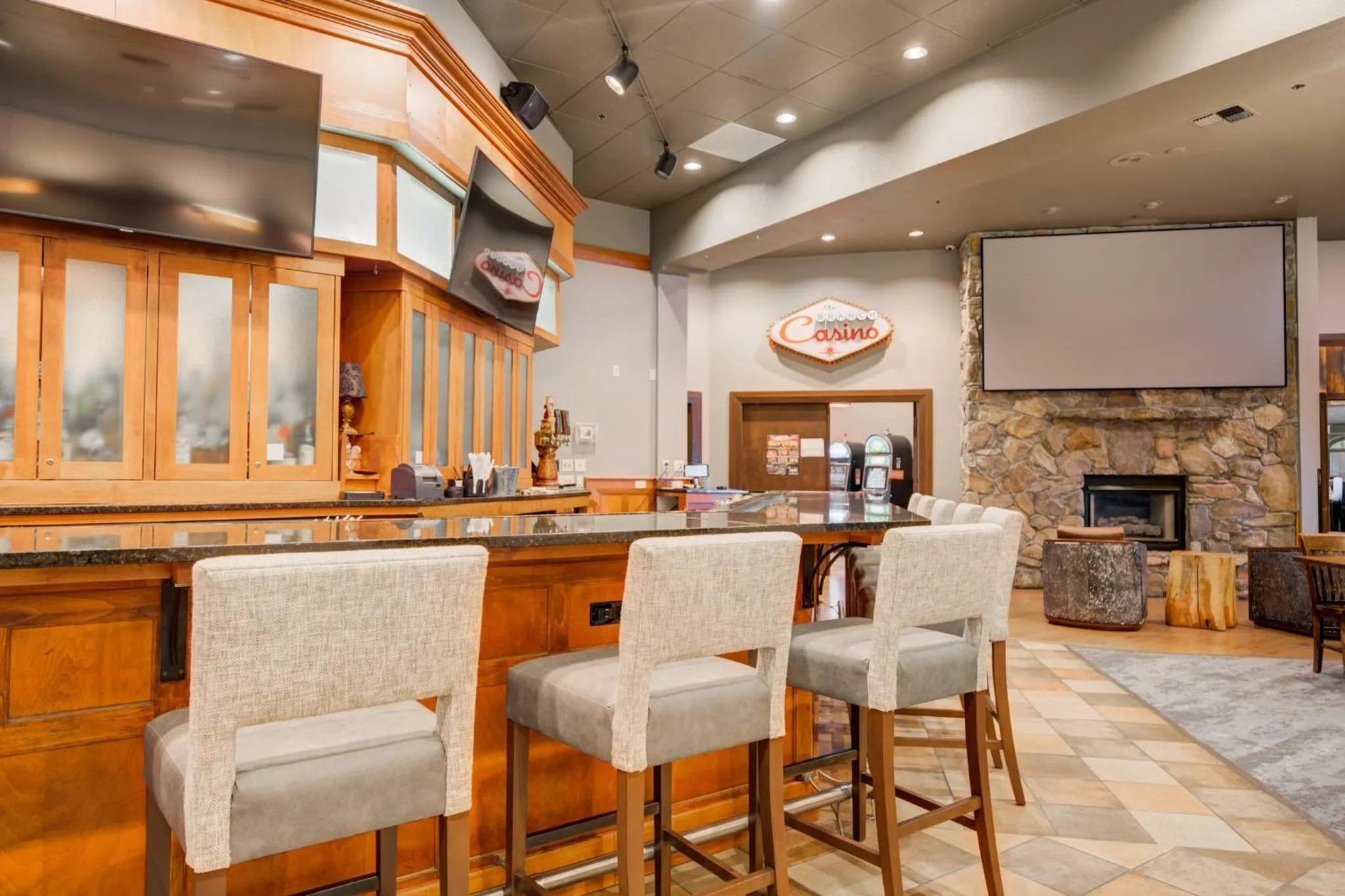 Restaurant/places to eat in Holiday Inn West Yellowstone by IHG