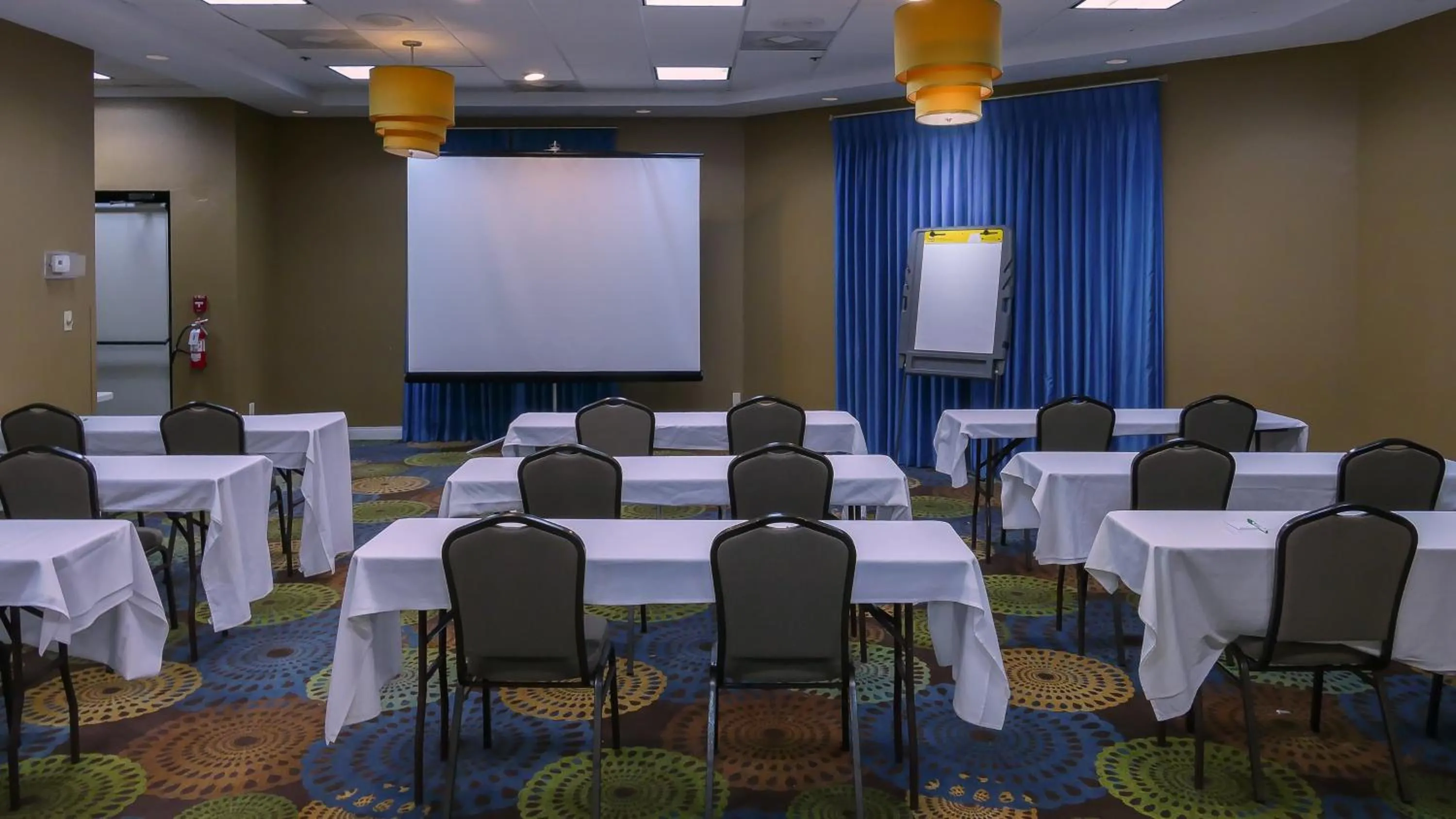 Meeting/conference room in Holiday Inn - Fort Myers - Downtown Area by IHG