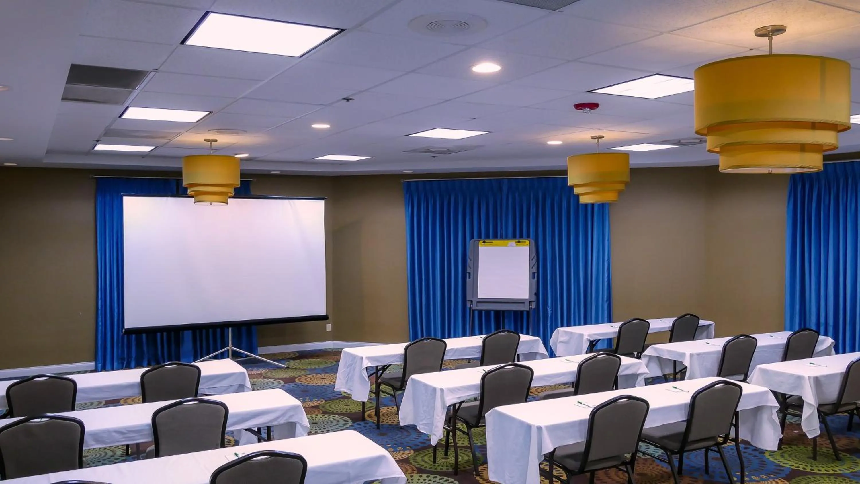 Meeting/conference room in Holiday Inn - Fort Myers - Downtown Area by IHG