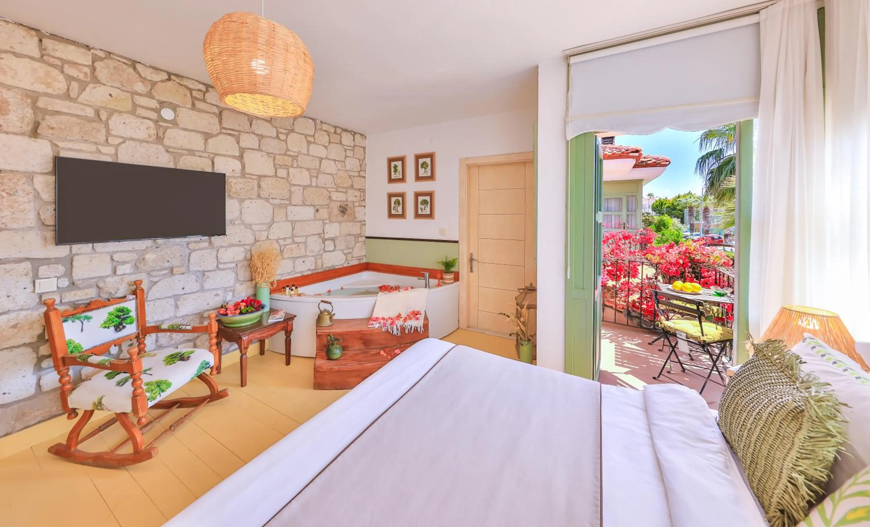 Bedroom, Bed in Palas Alaçatı - Adult Only