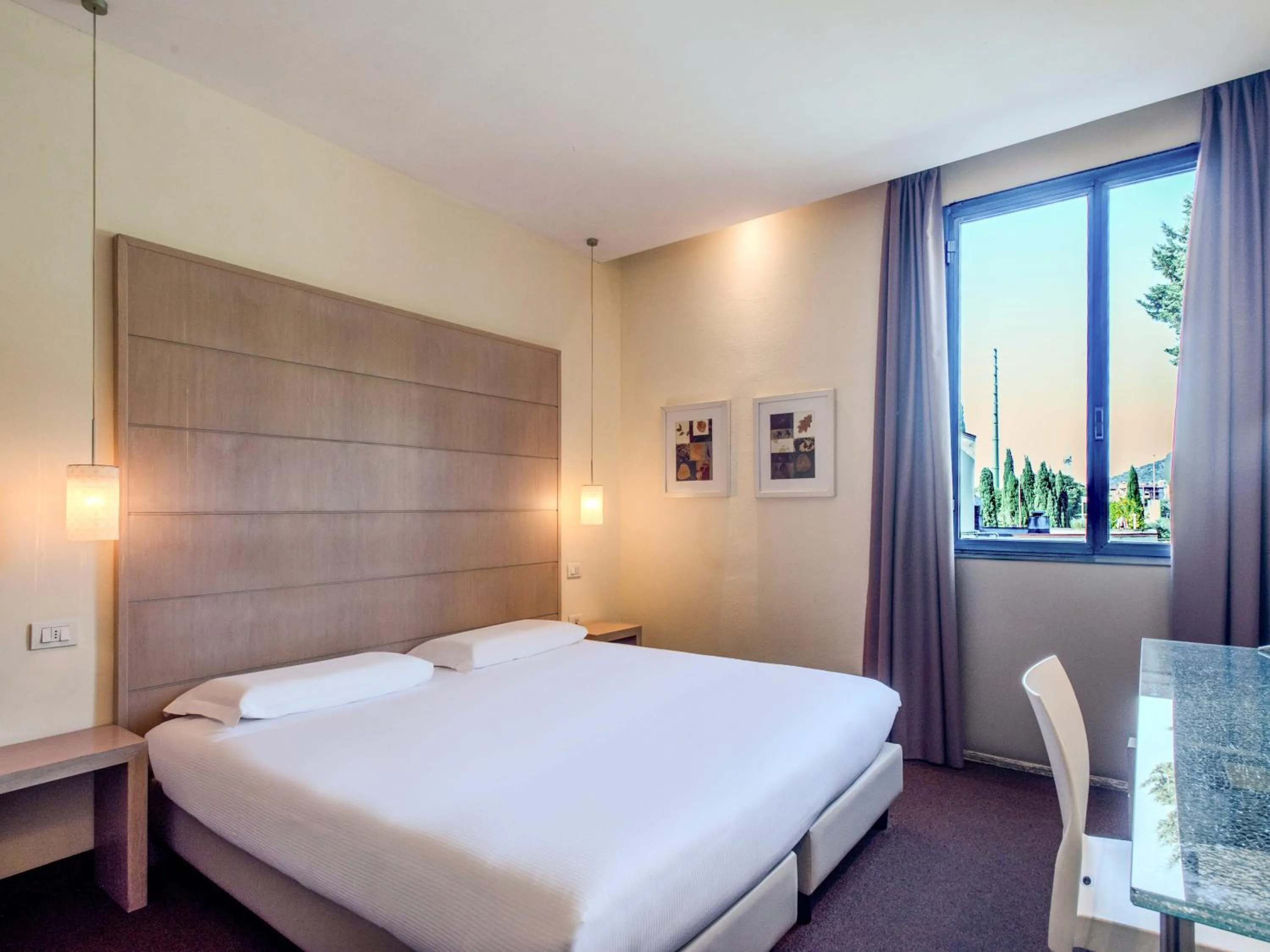 Bed in B&B HOTEL Calenzano First