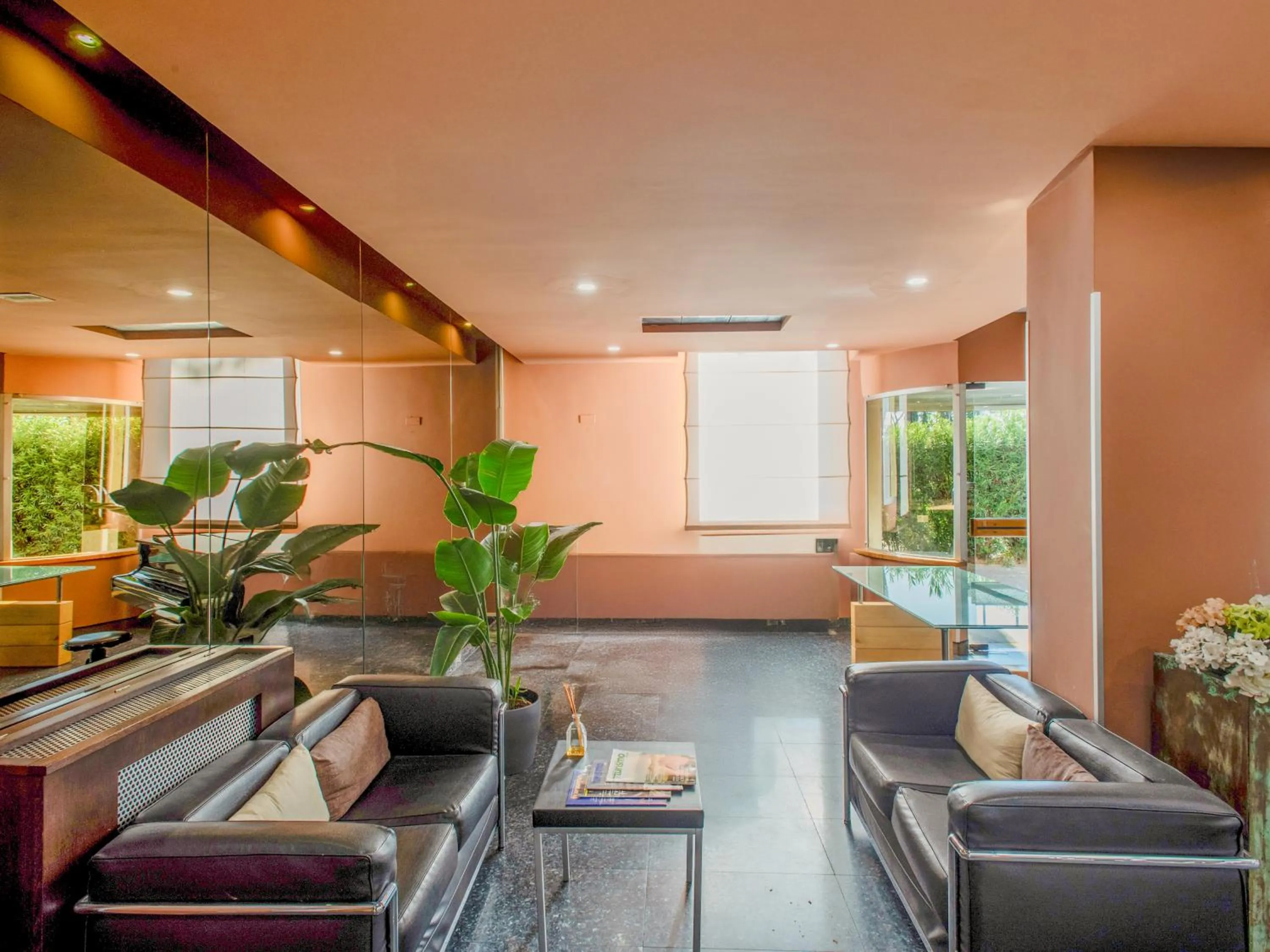 Lobby or reception in B&B HOTEL Calenzano First