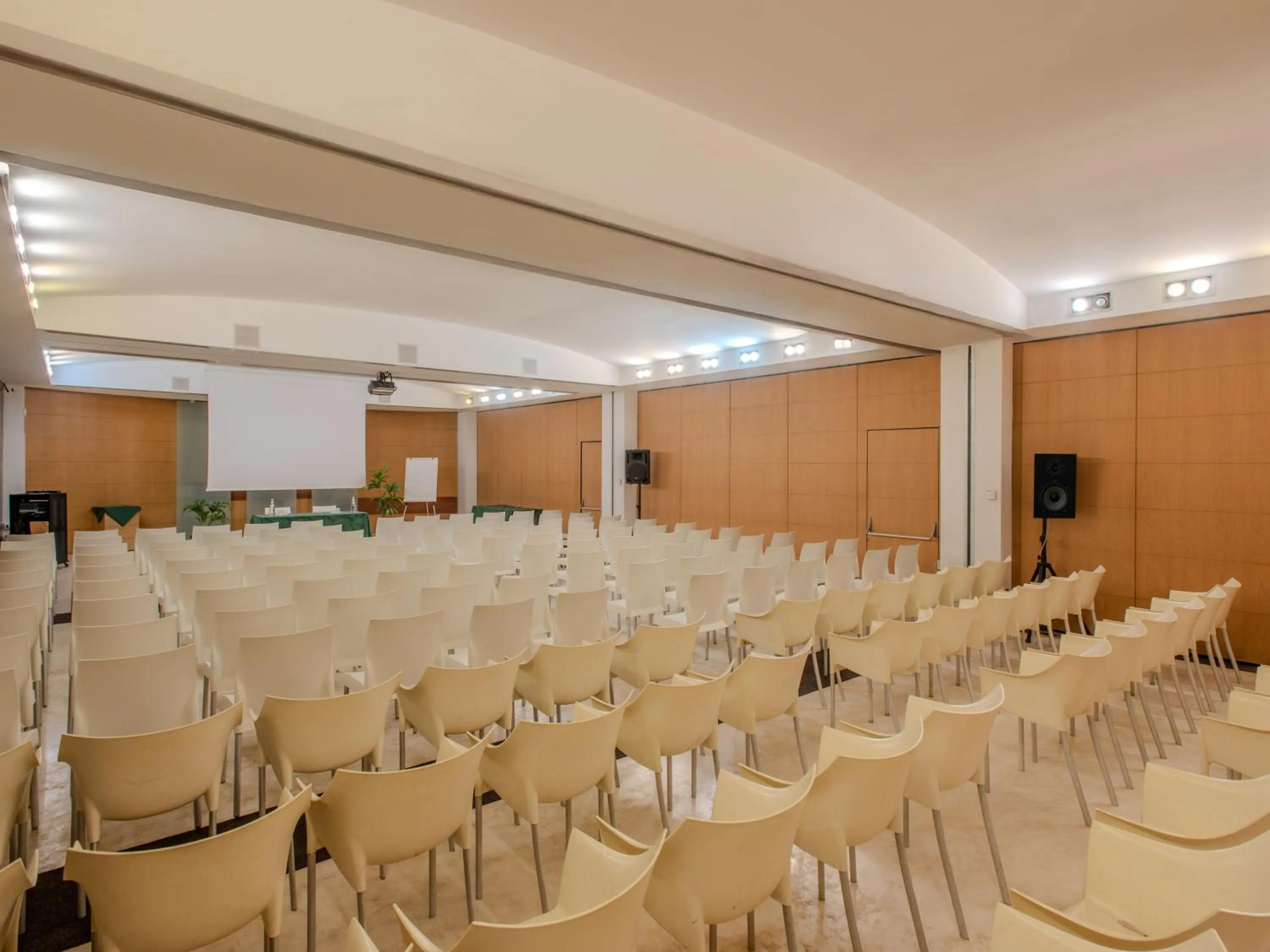 Meeting/conference room in B&B HOTEL Calenzano First