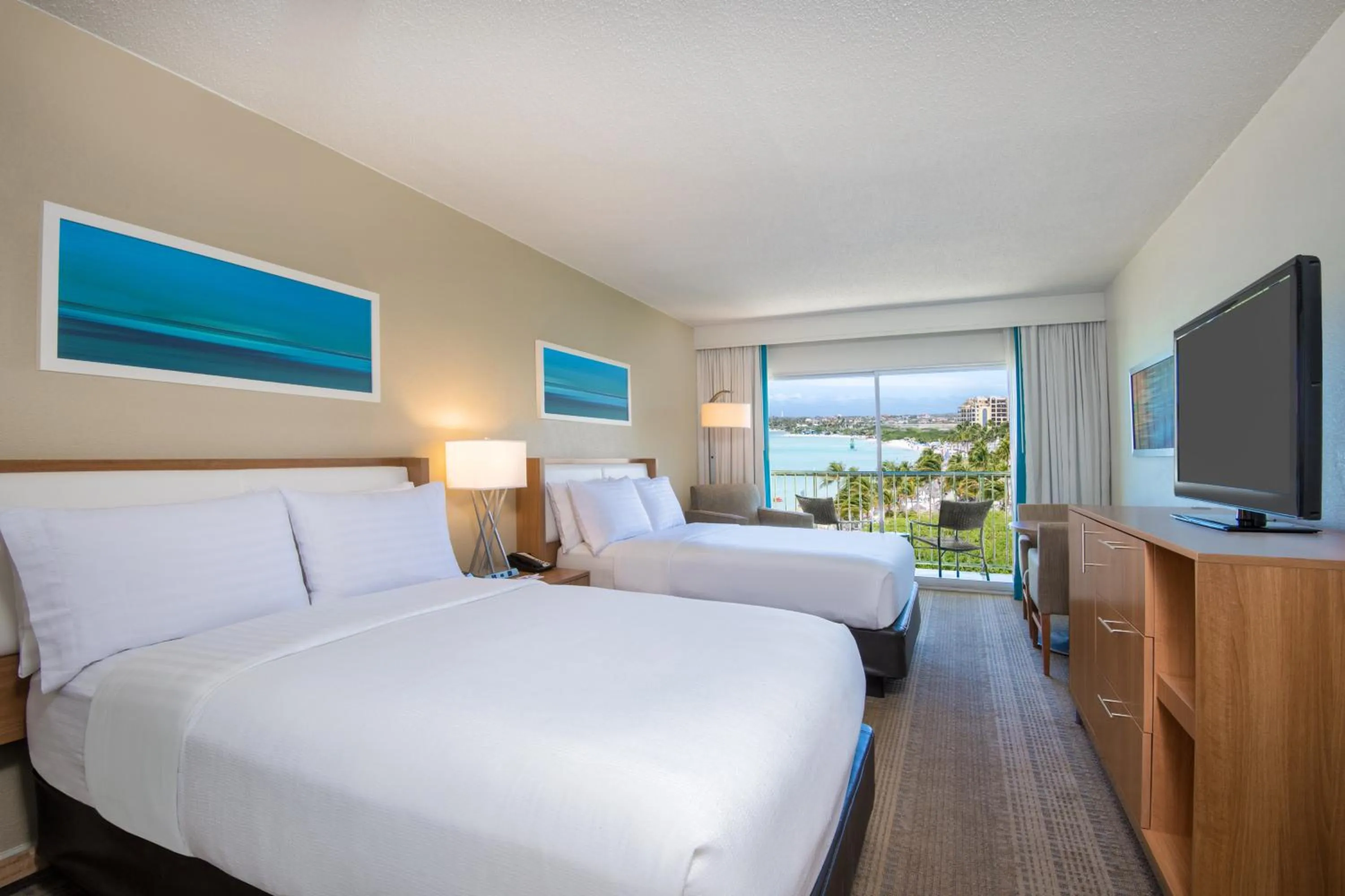 Photo of the whole room, Bed in Holiday Inn Resort Aruba - Beach Resort & Casino by IHG