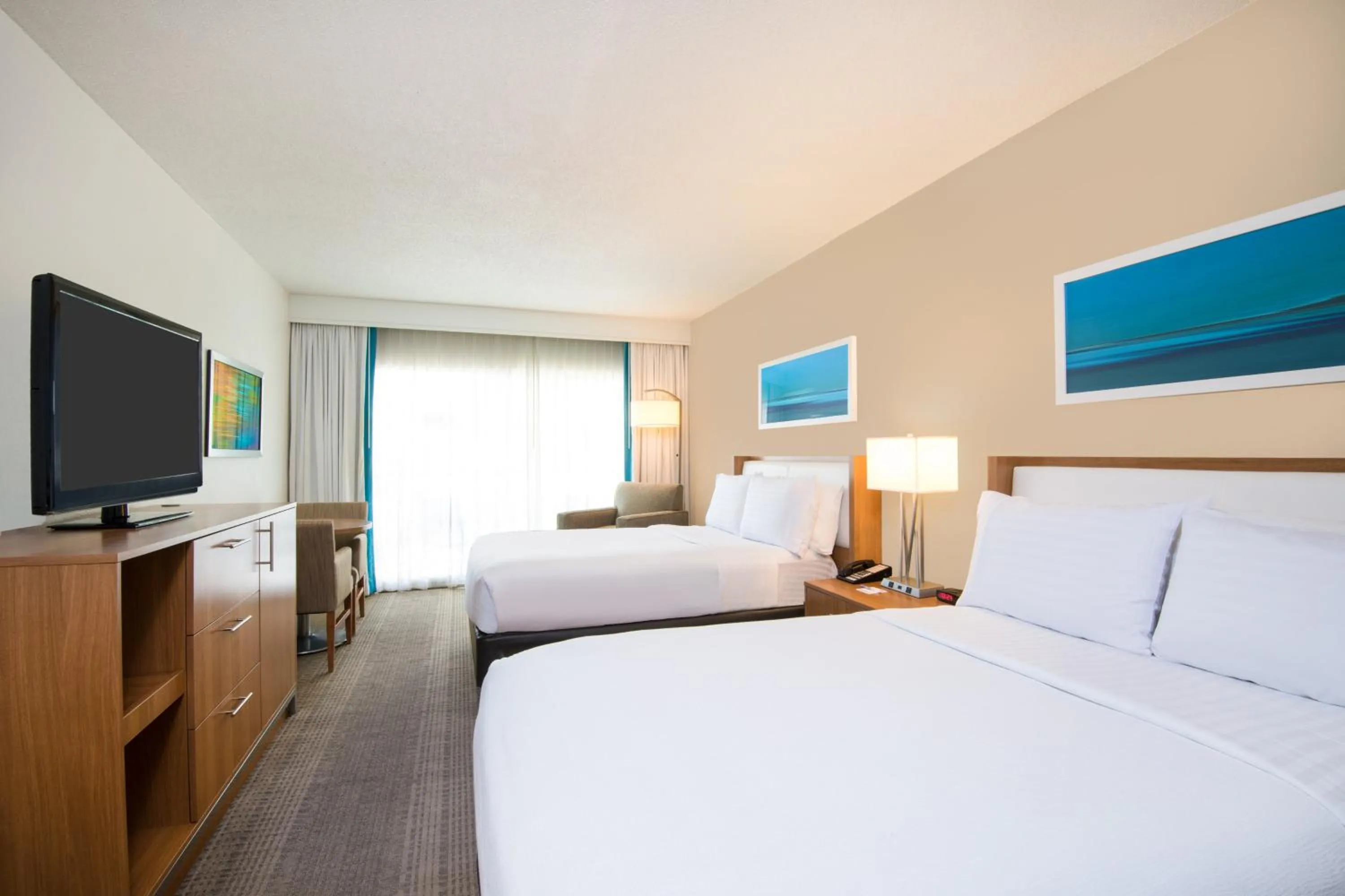Photo of the whole room, Bed in Holiday Inn Resort Aruba - Beach Resort & Casino by IHG