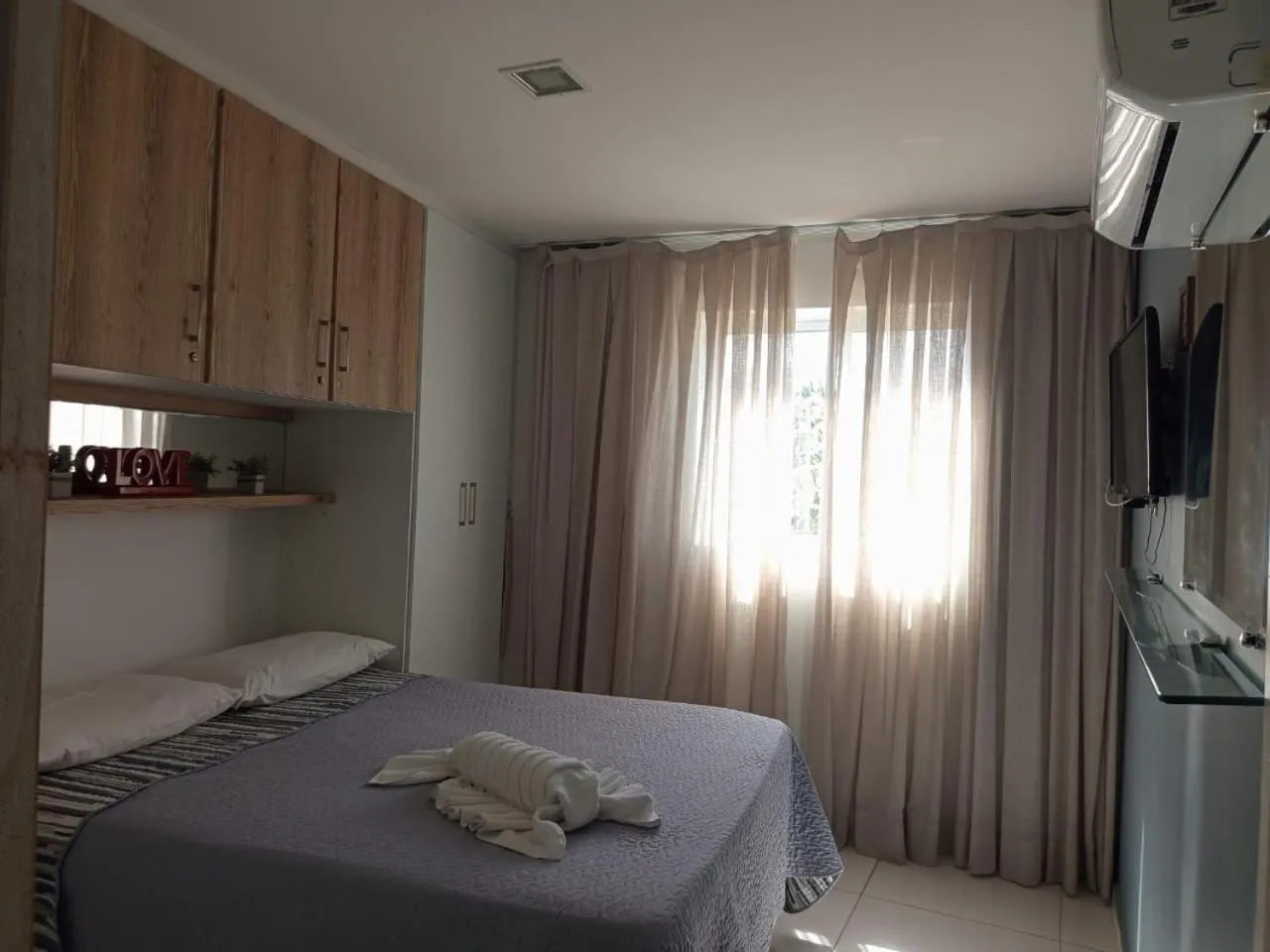 Bed in Mandakaru Residence Flats