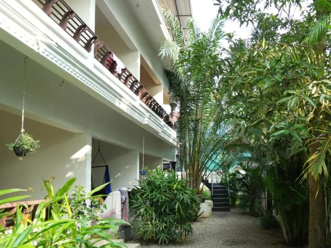 Mad about Coco Yoga & Beach Retreat