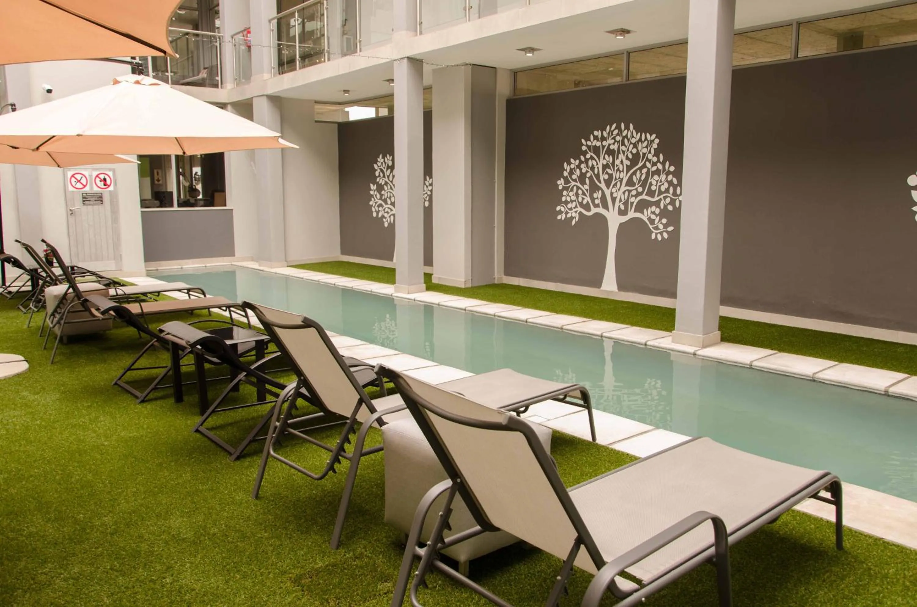 Swimming pool in Chill Pepper Boutique Hotel