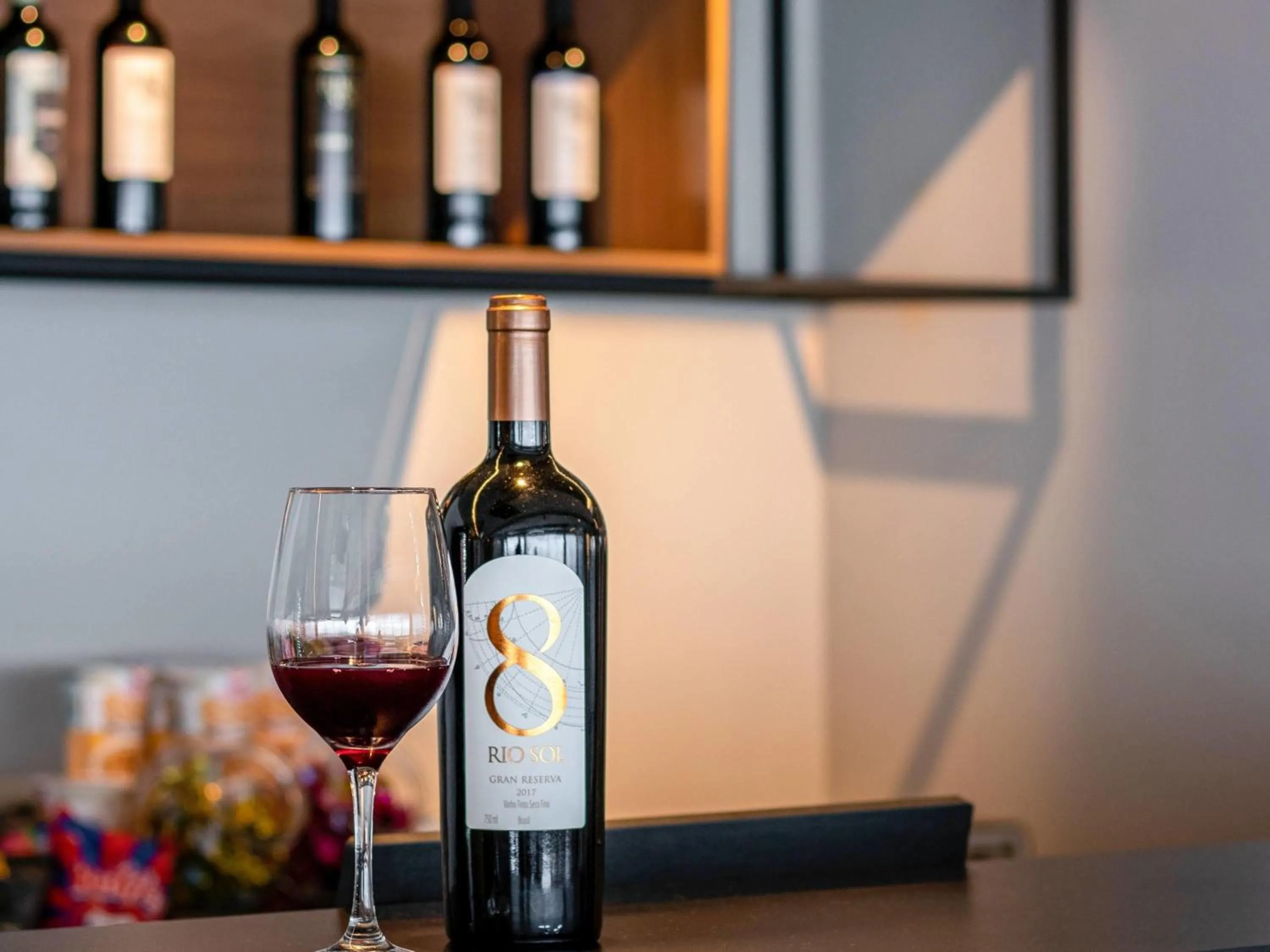 Lounge or bar in ibis Petrolina