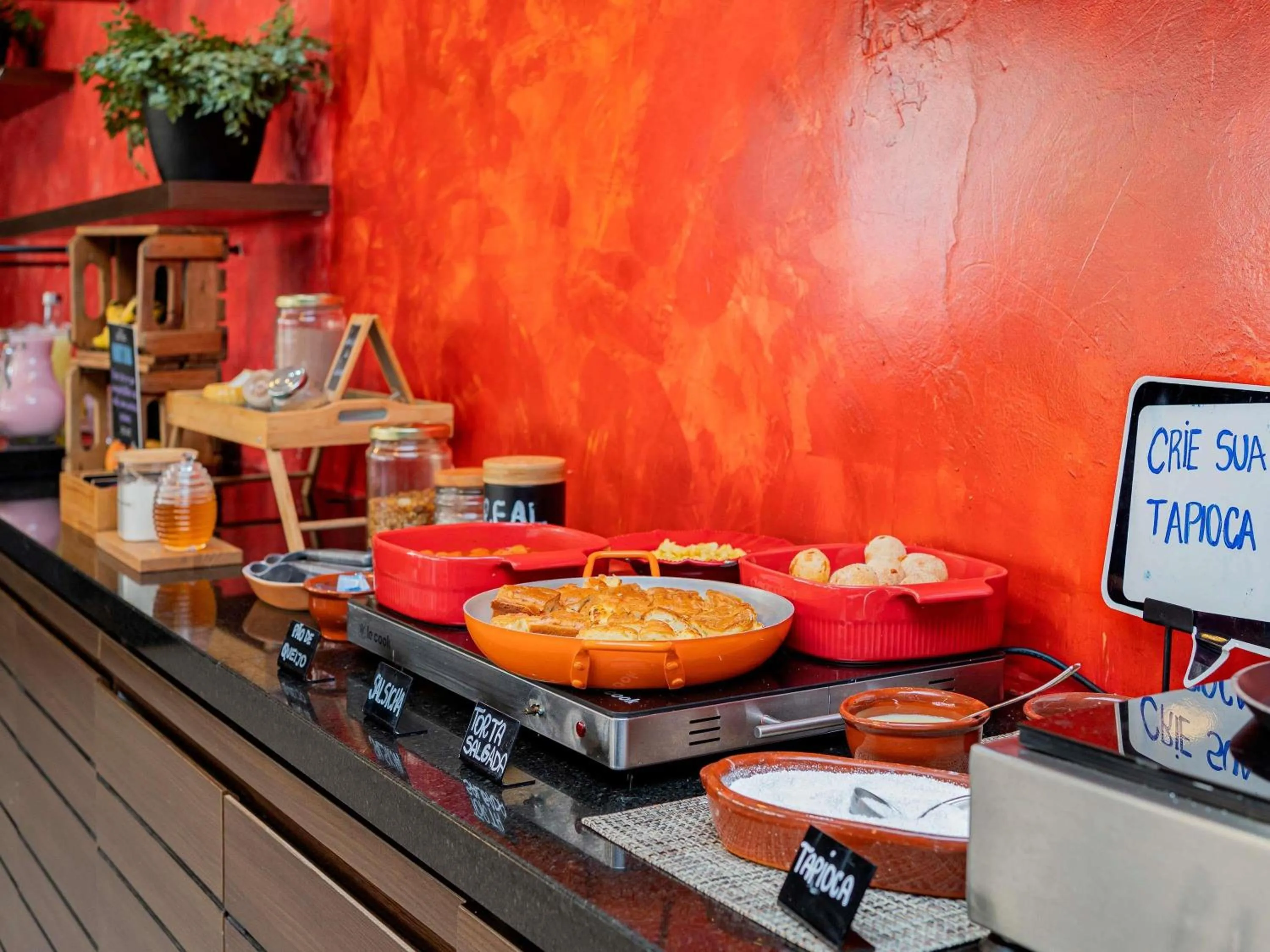 Restaurant/places to eat in ibis Piracicaba