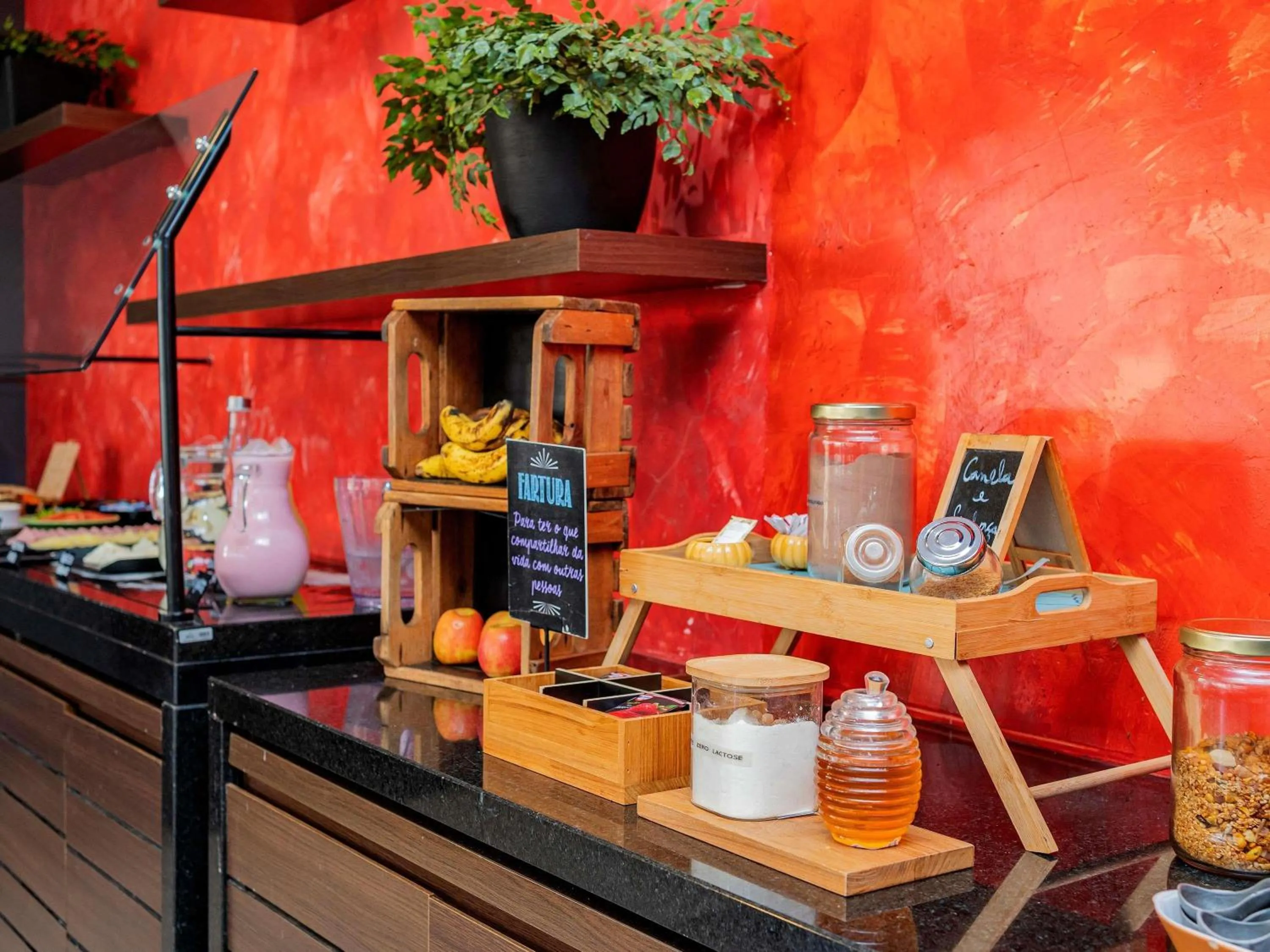 Restaurant/places to eat in ibis Piracicaba