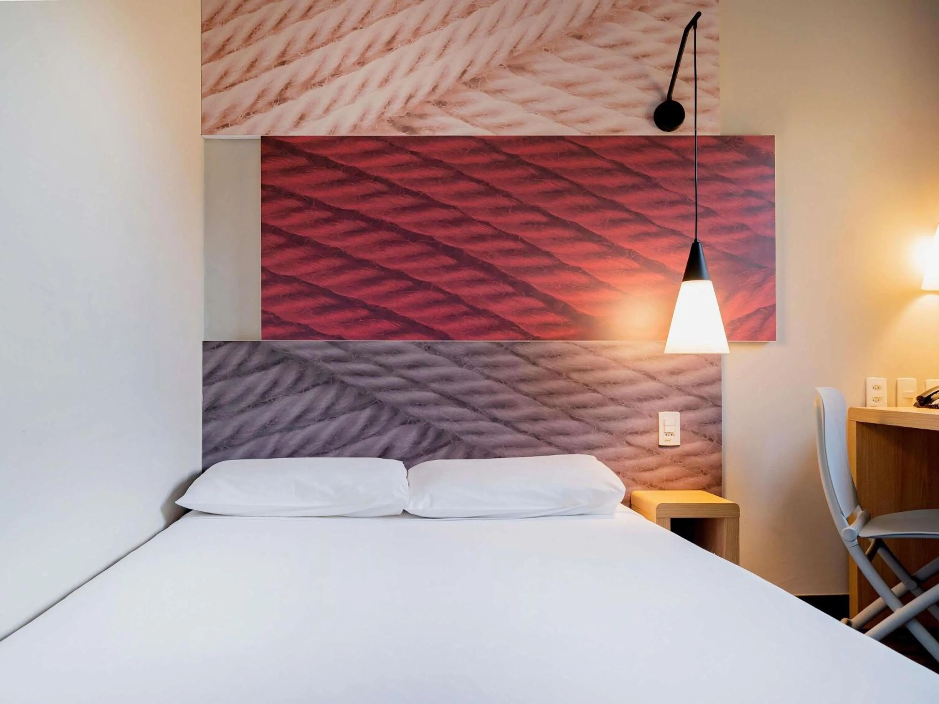 Bedroom, Bed in ibis Piracicaba