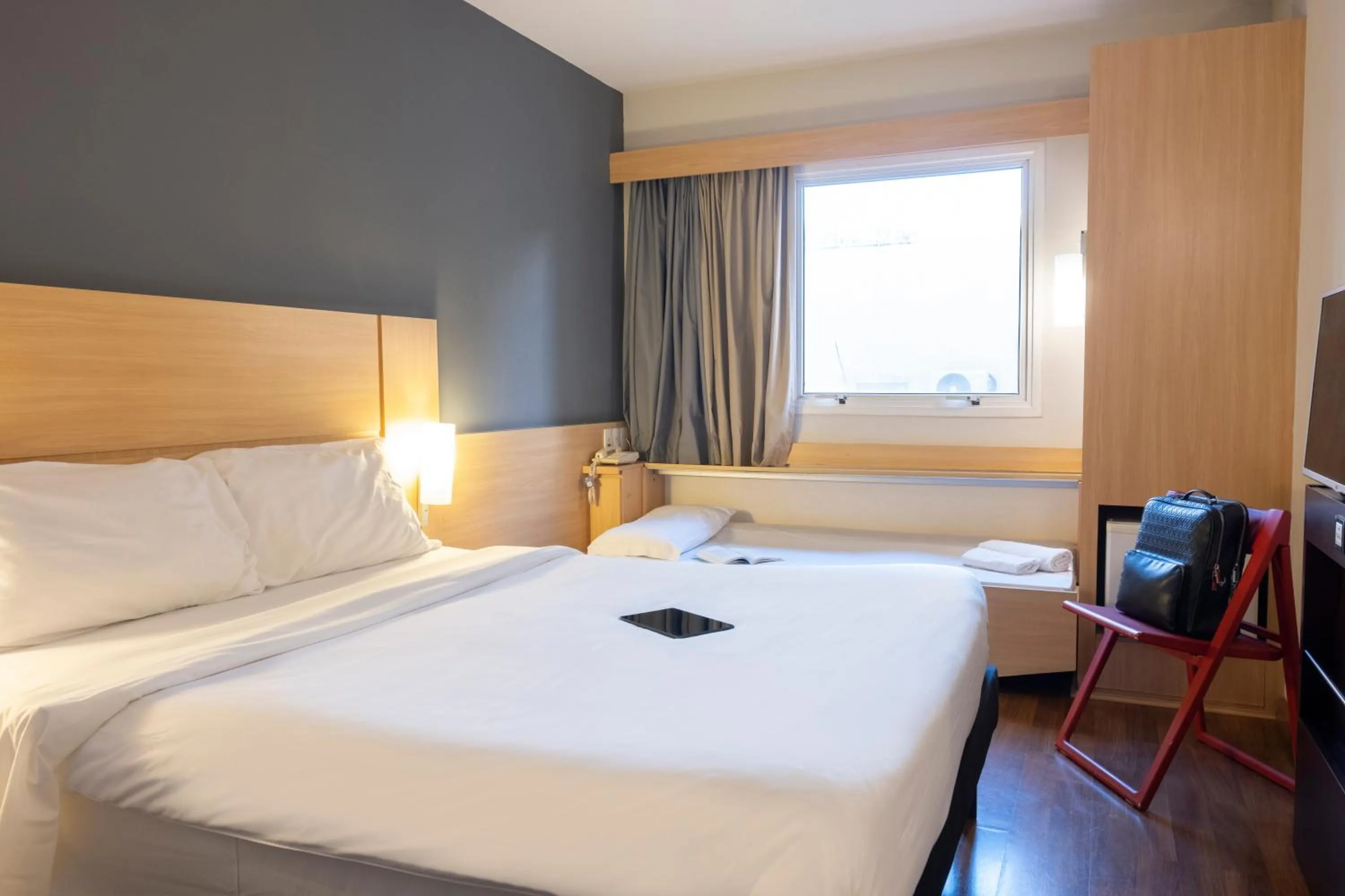 Photo of the whole room, Bed in ibis Sao Jose do Rio Preto