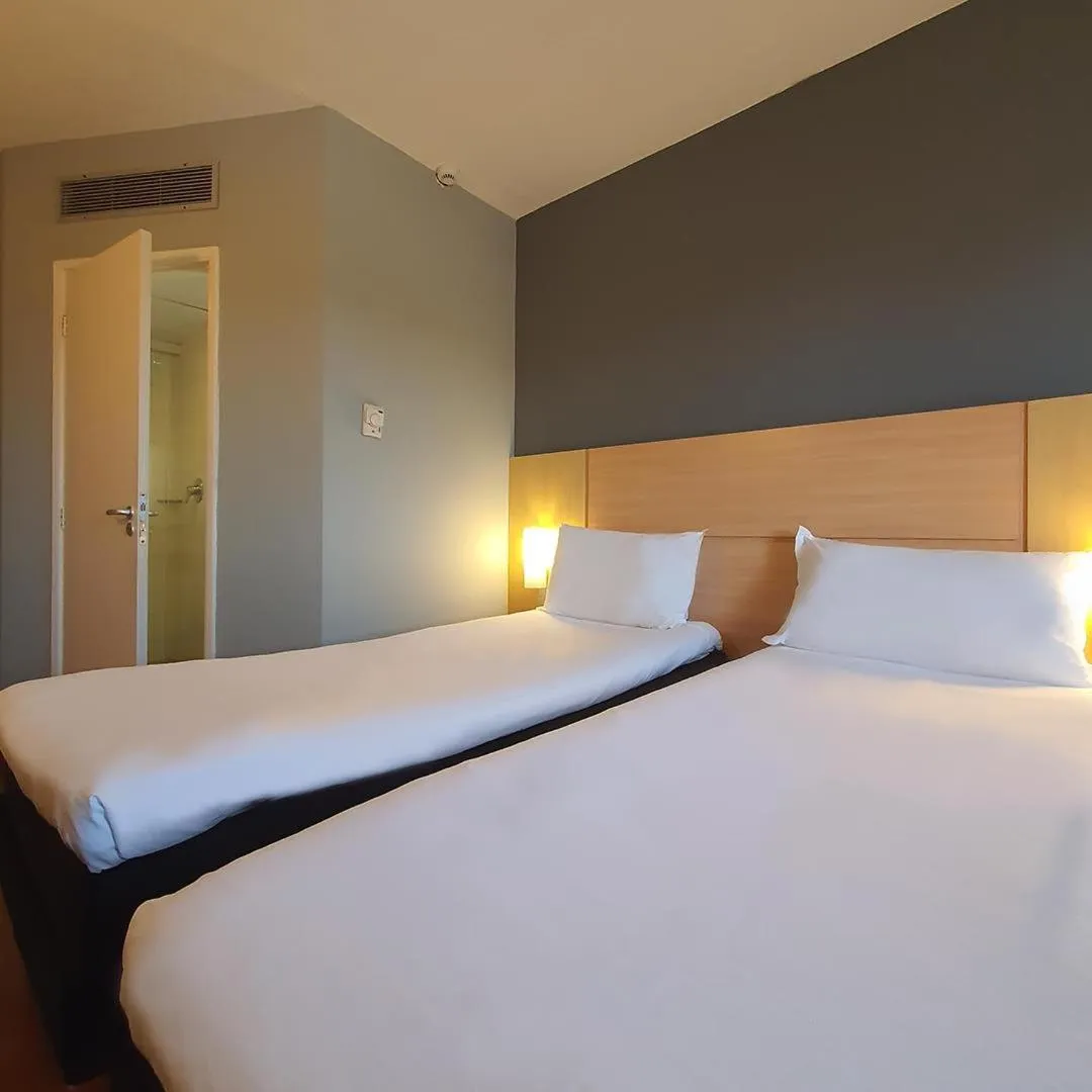 Bed in ibis Sao Jose do Rio Preto