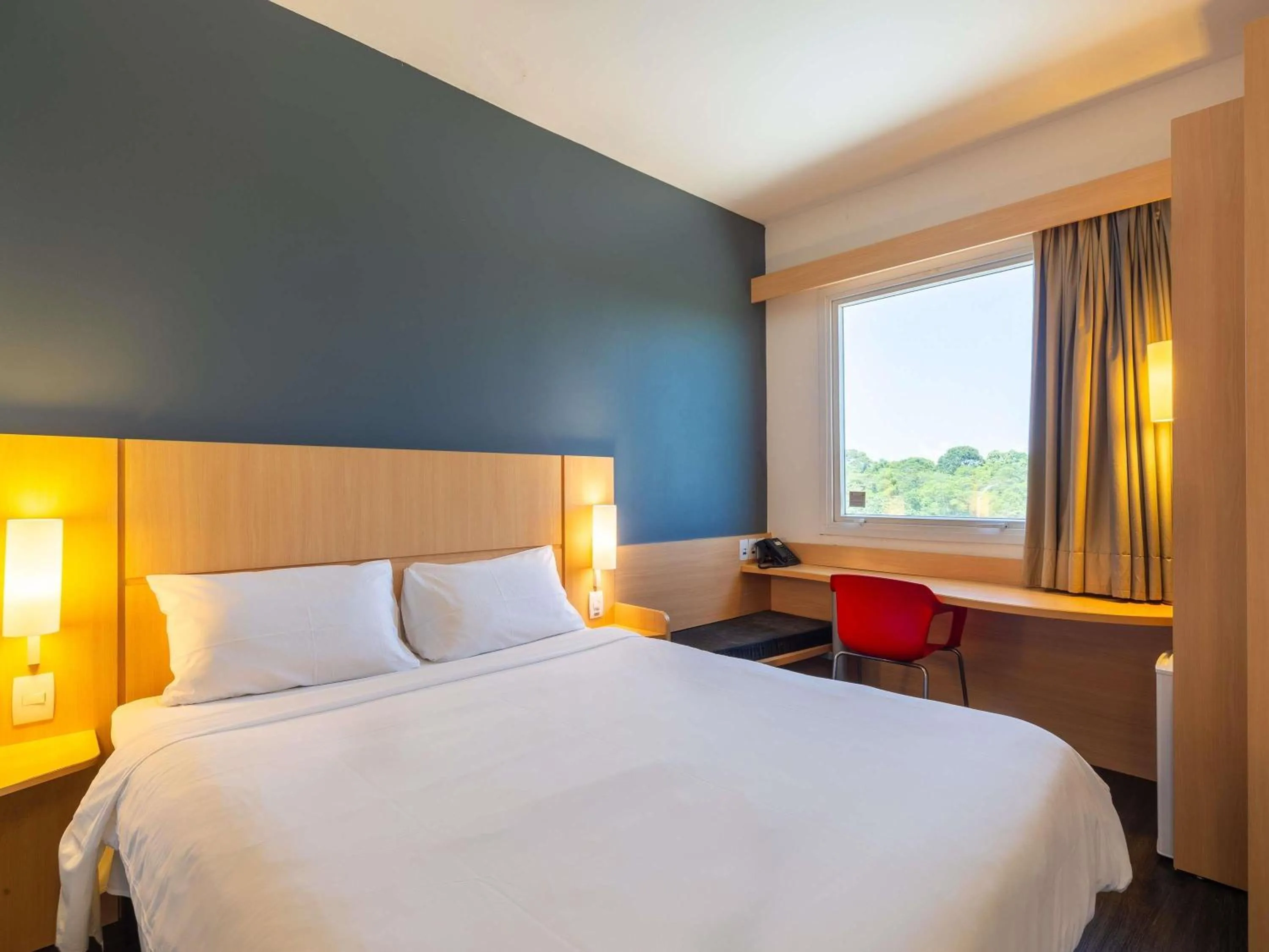 Bedroom, Bed in ibis Manaus Aeroporto