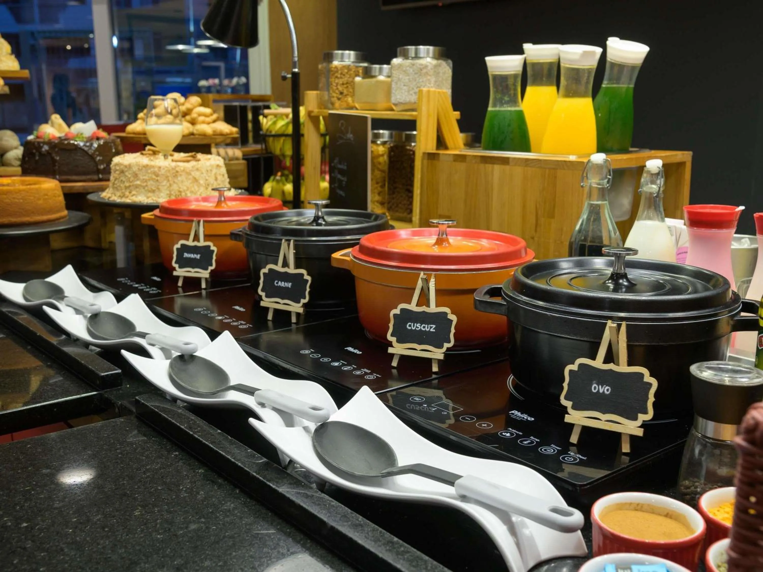 Restaurant/places to eat in ibis Aracaju