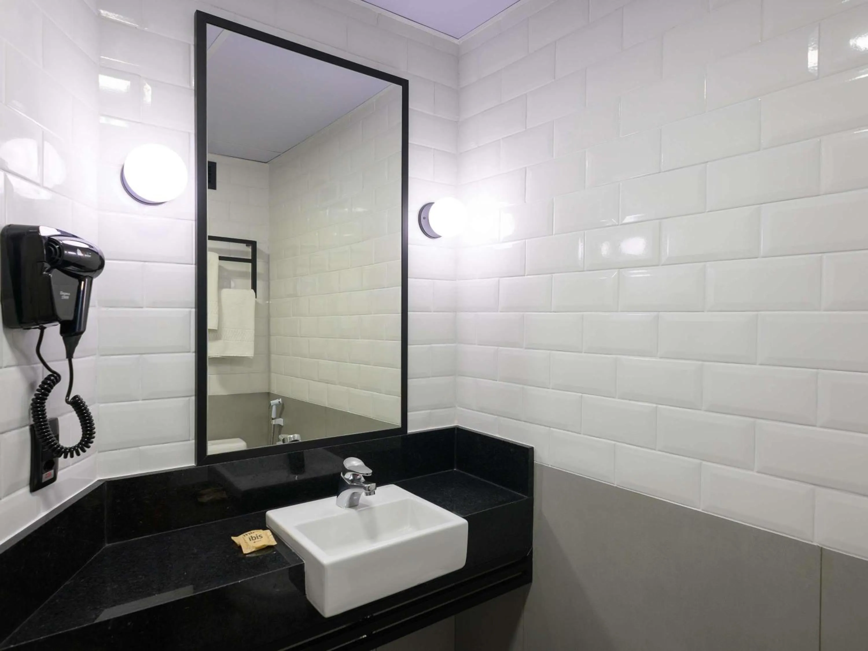 Bedroom in ibis Aracaju