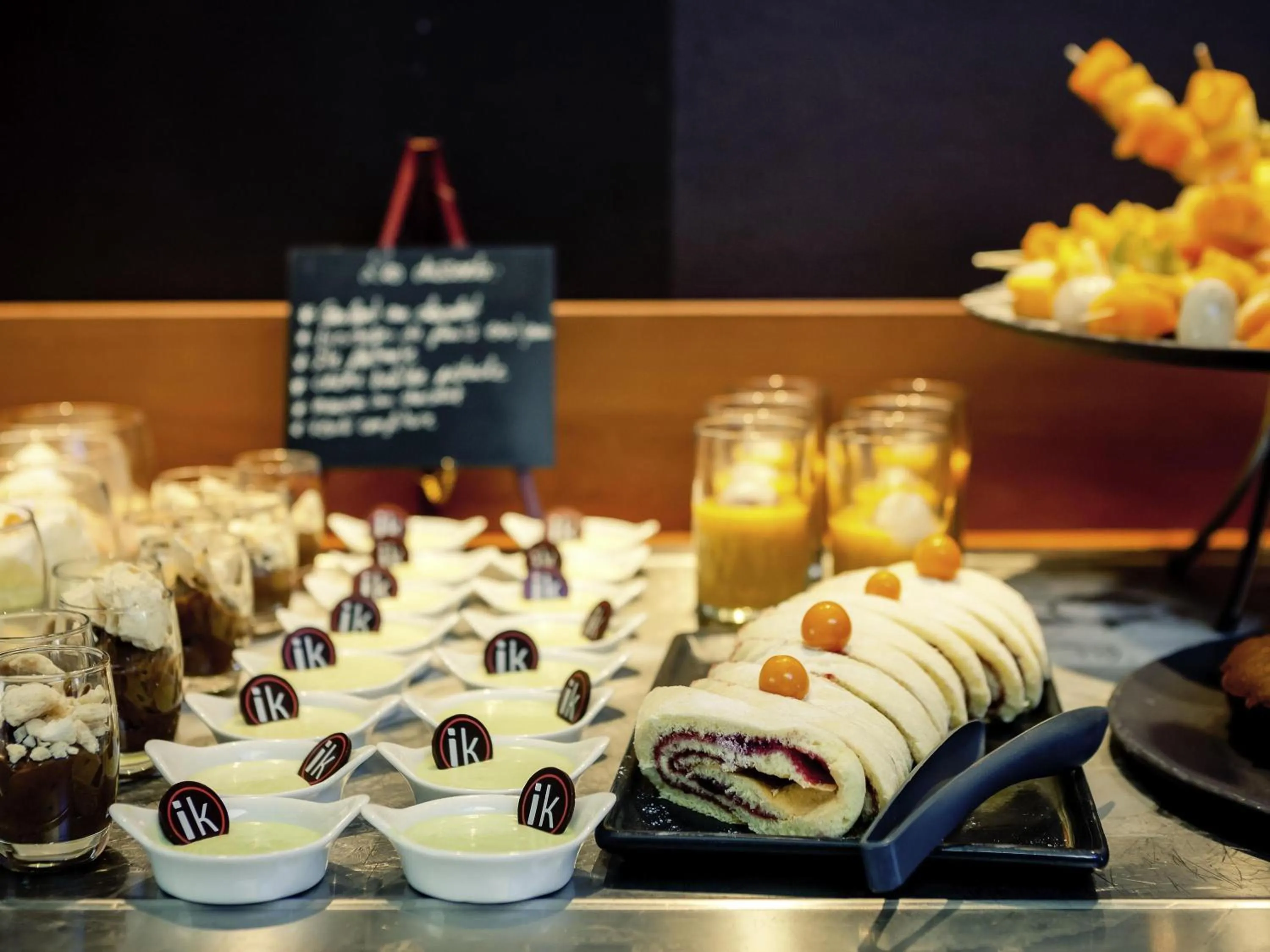 Restaurant/places to eat in ibis Sao Paulo Morumbi