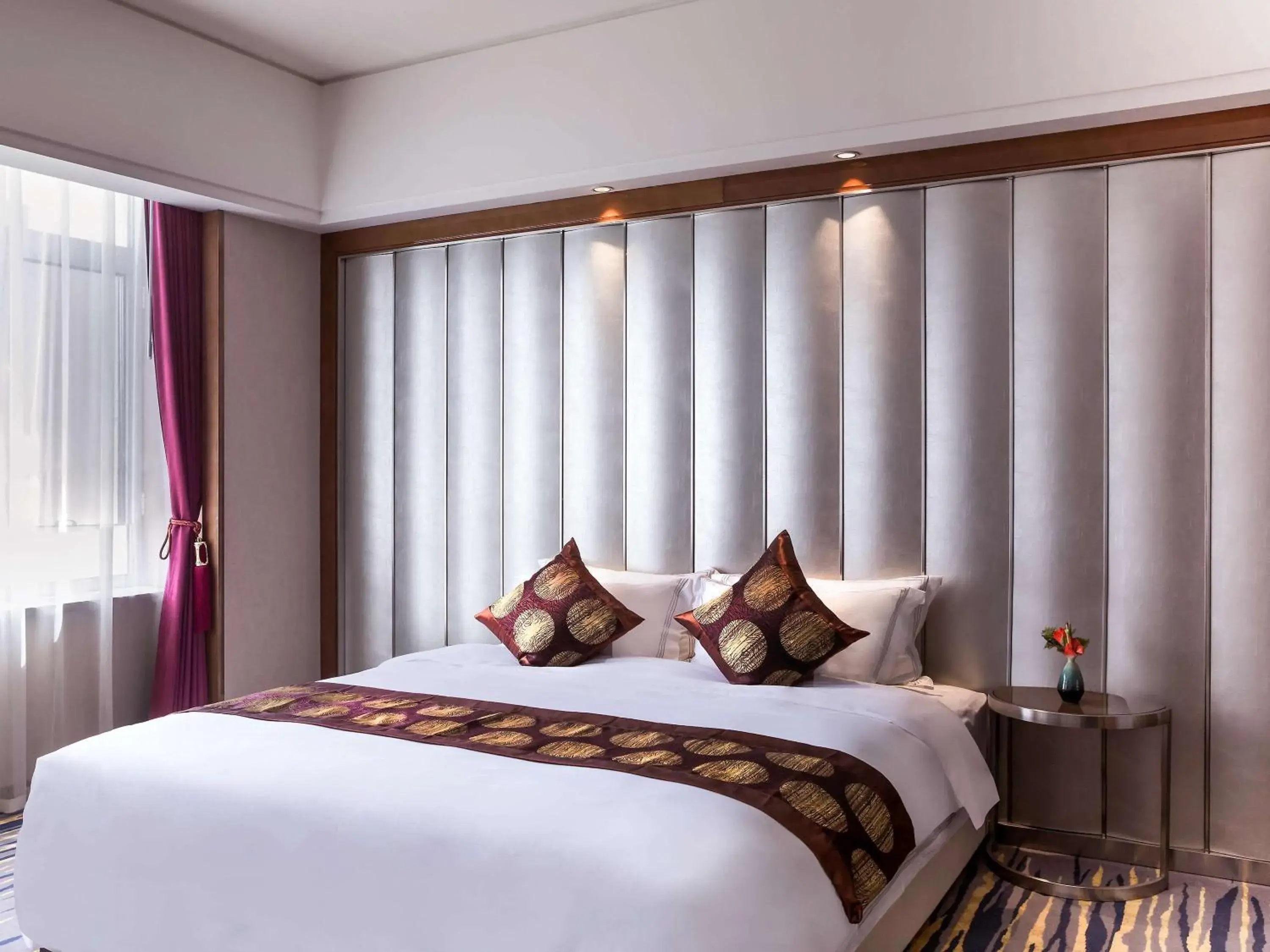 Deluxe Suite with Two Double Beds in Novotel Daqing Haofang Deluxe Suite with Two Double Beds in Novotel Daqing Haofang