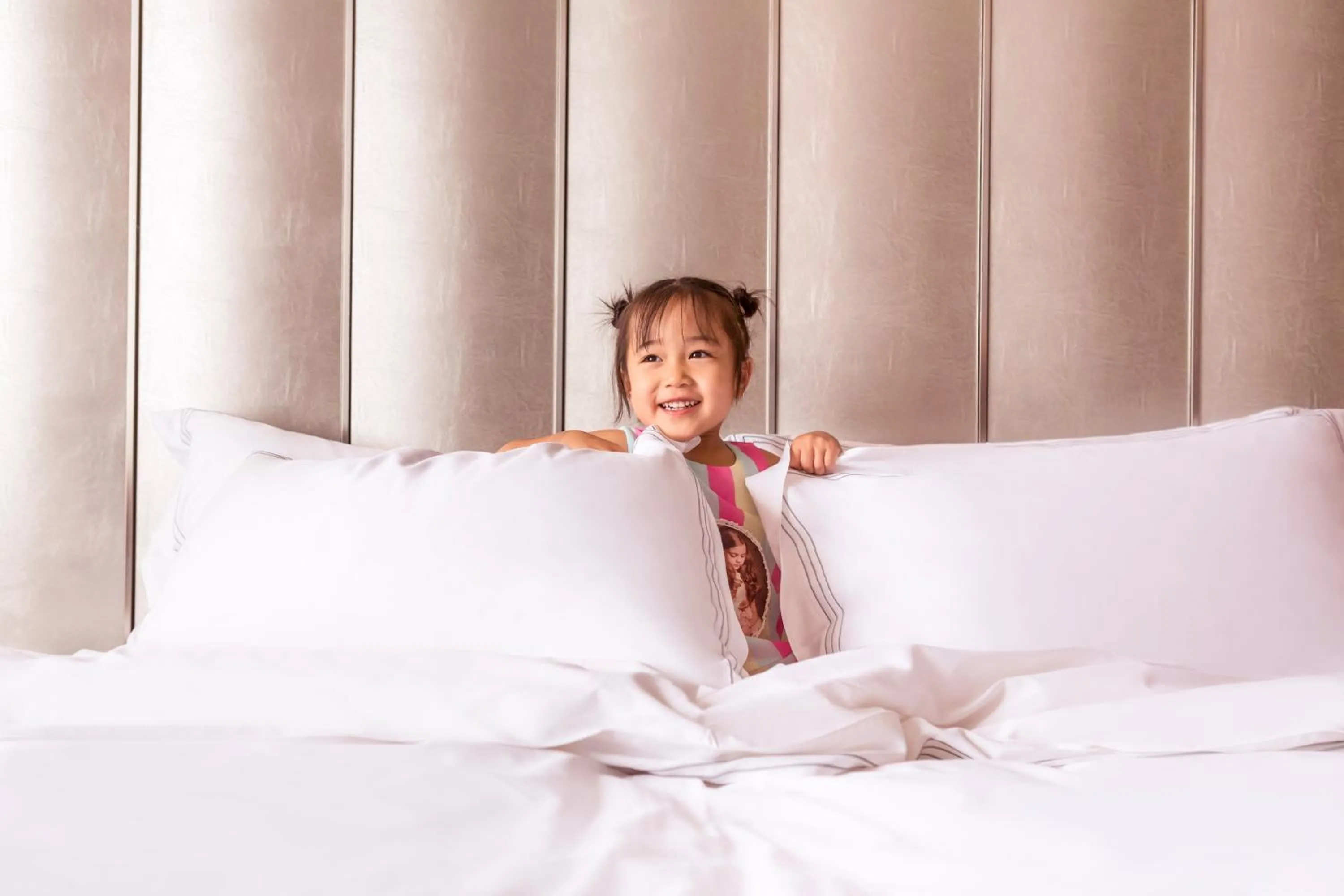 Family, Bed in Novotel Daqing Haofang