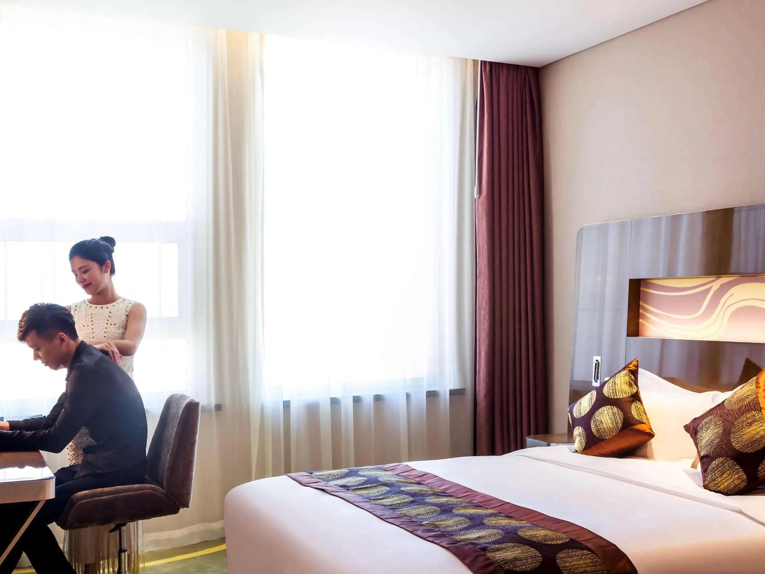 Junior Suite in Novotel Daqing Haofang