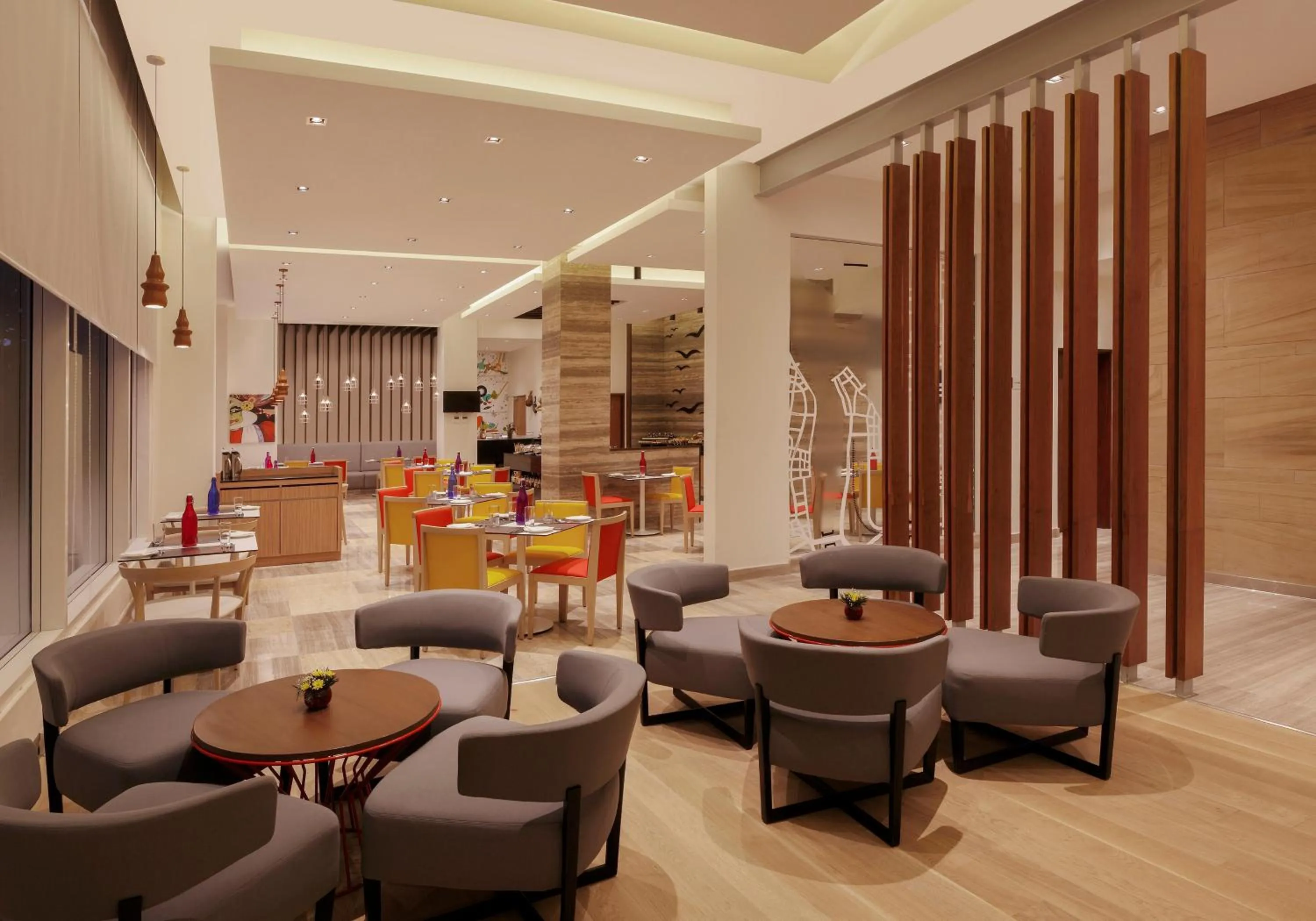 Restaurant/places to eat in ibis Kochi City Centre - An Accor Brand