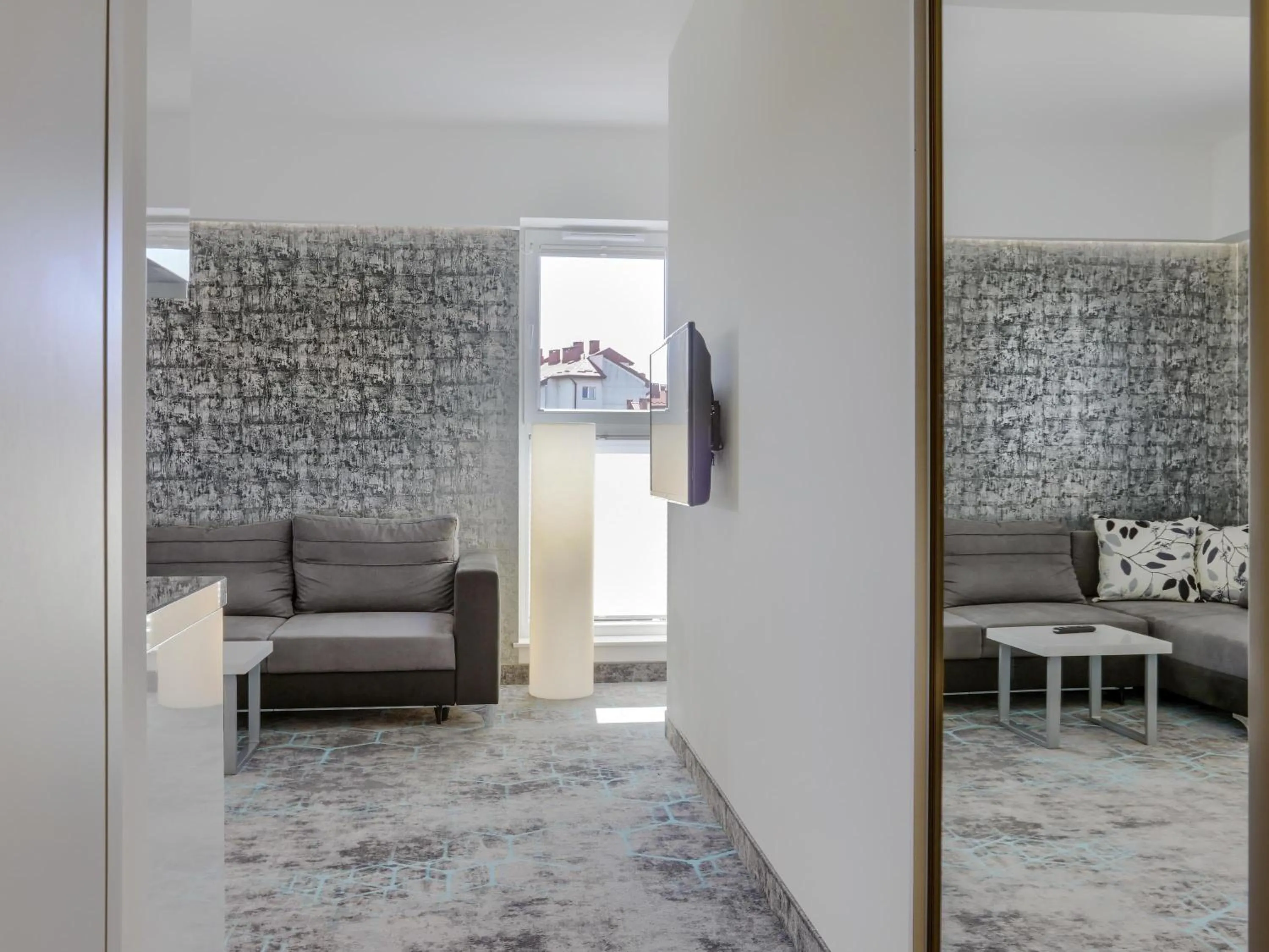 Bedroom in ibis Styles Nowy Sacz