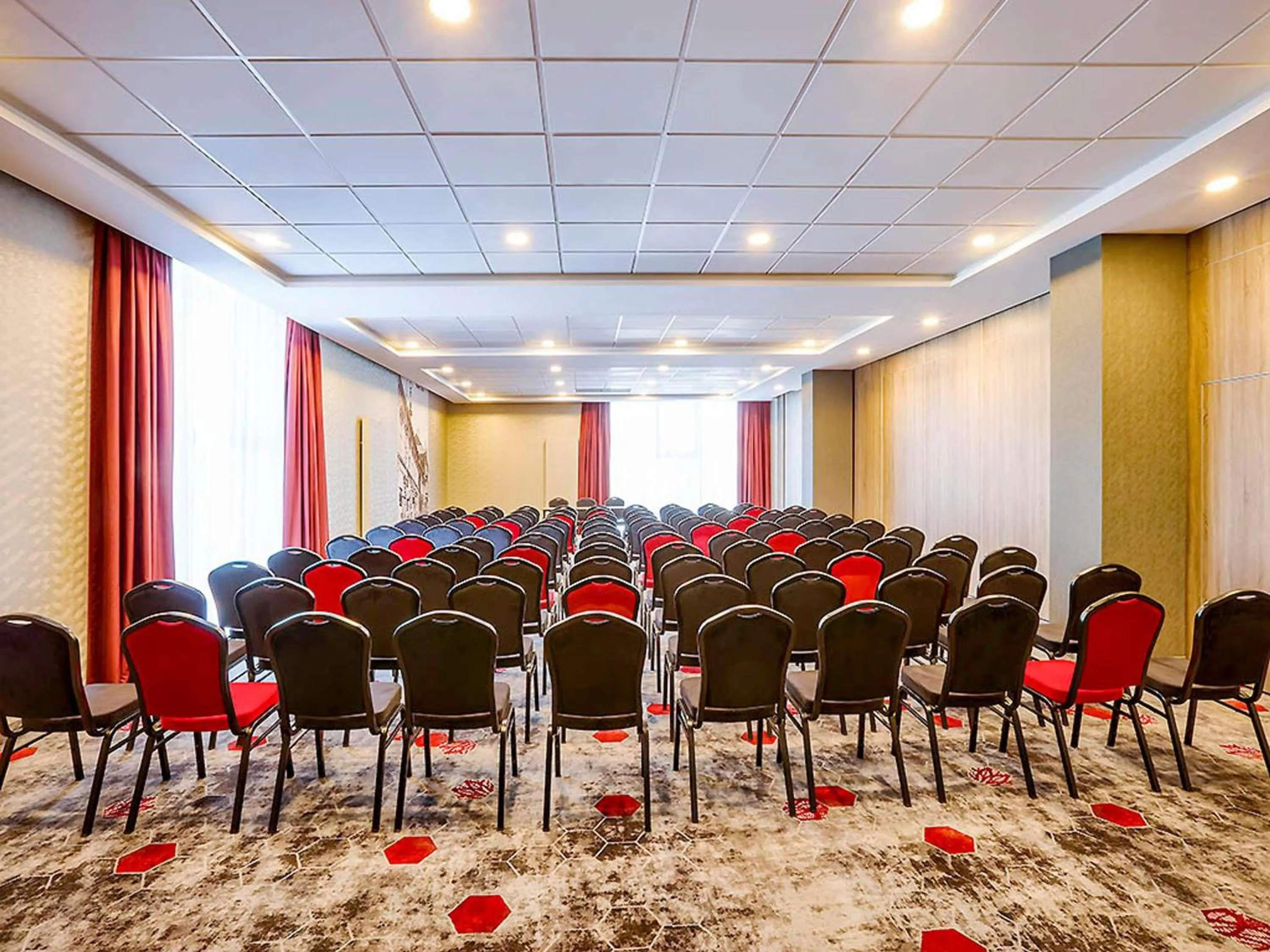 Meeting/conference room in ibis Styles Nowy Sacz