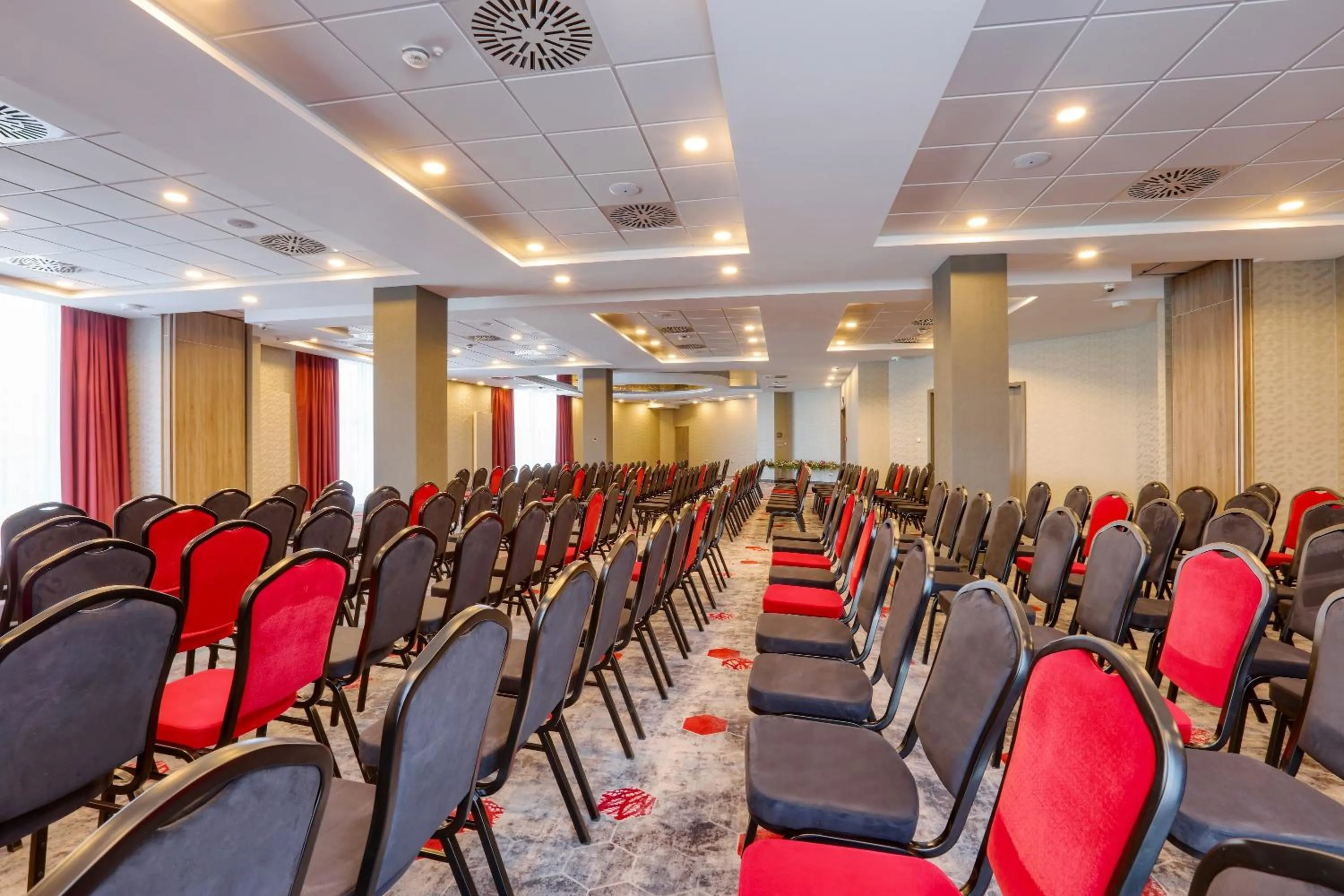 Meeting/conference room in ibis Styles Nowy Sacz