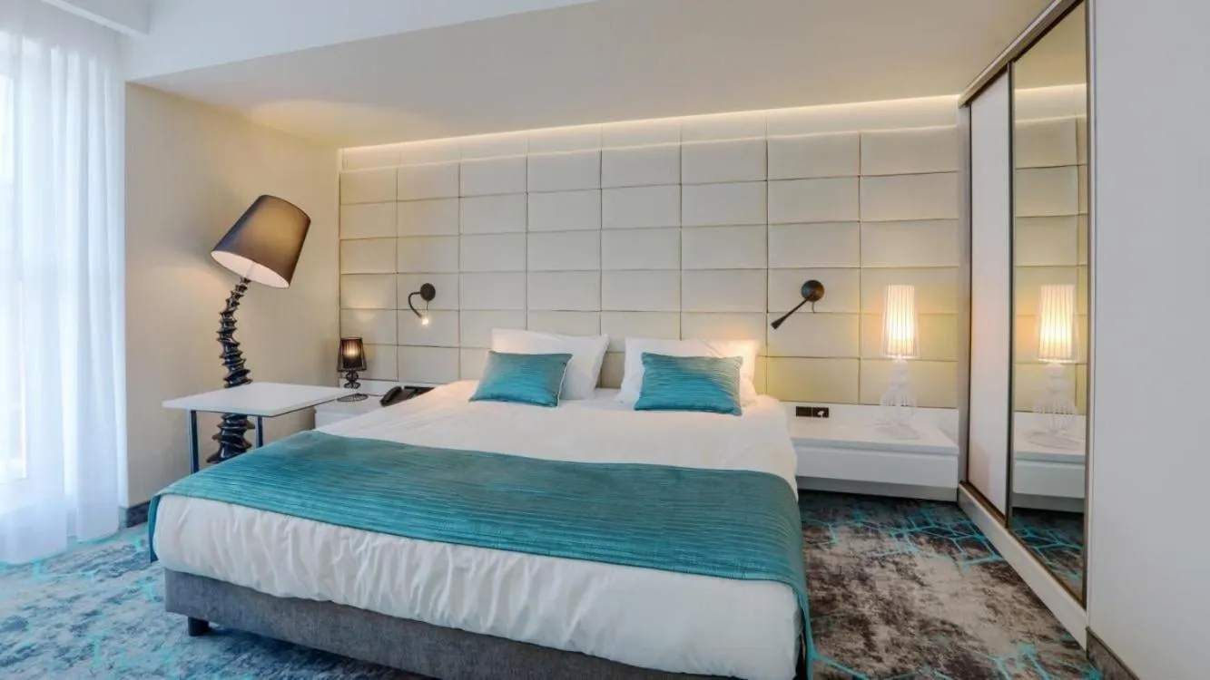 Decorative detail, Bed in ibis Styles Nowy Sacz