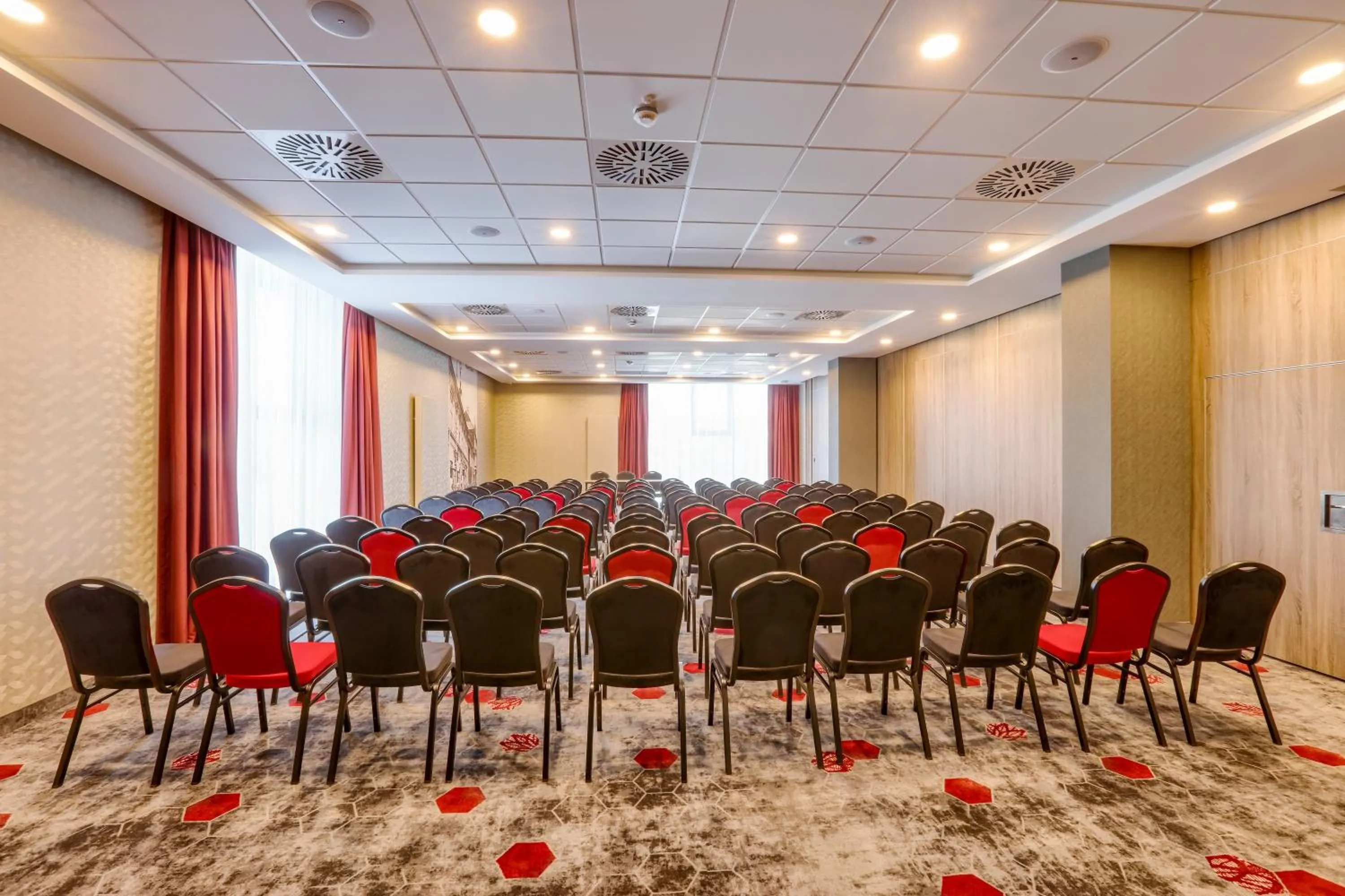 Meeting/conference room in ibis Styles Nowy Sacz